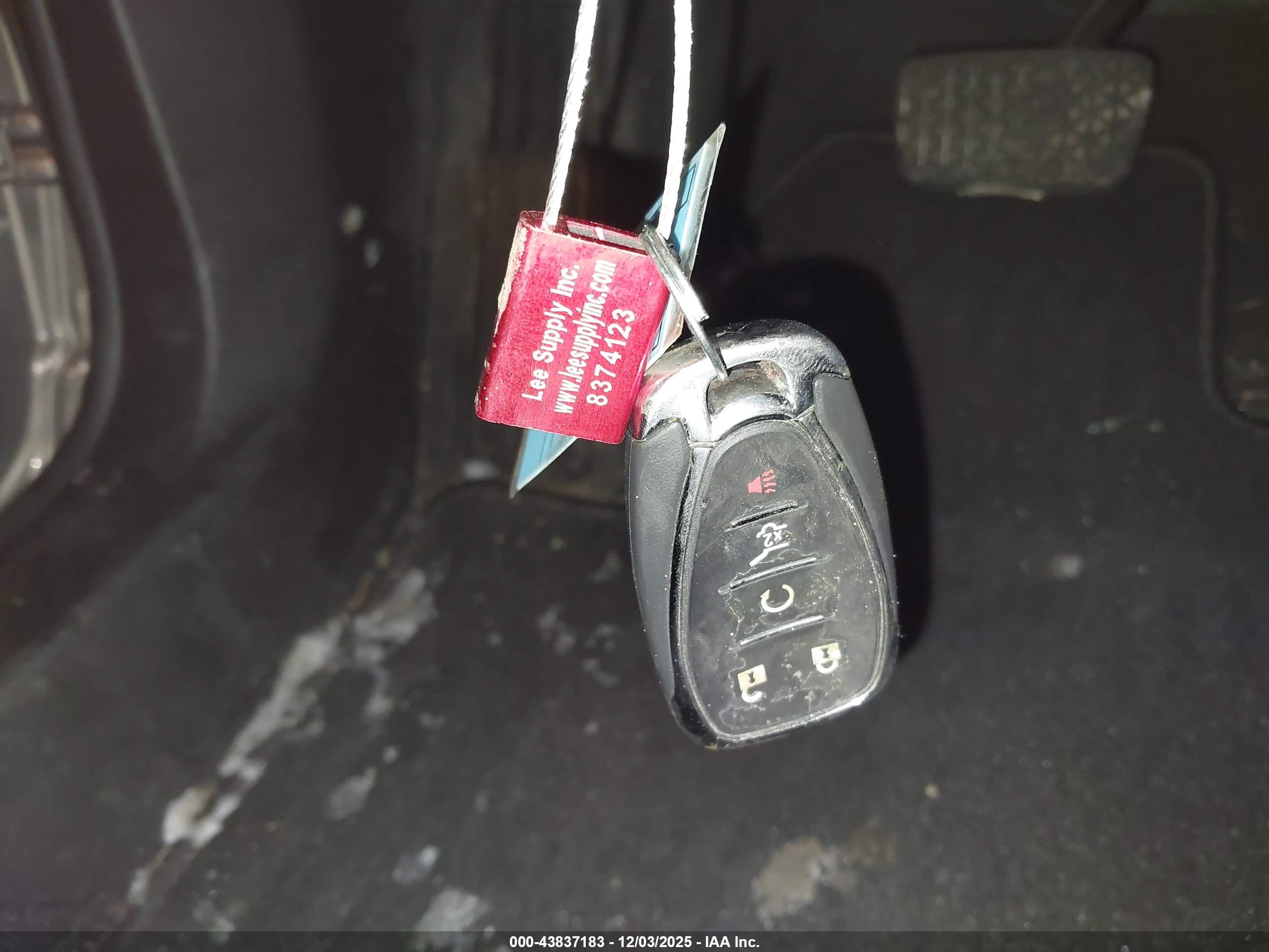 CHEVROLET EQUINOX image 11