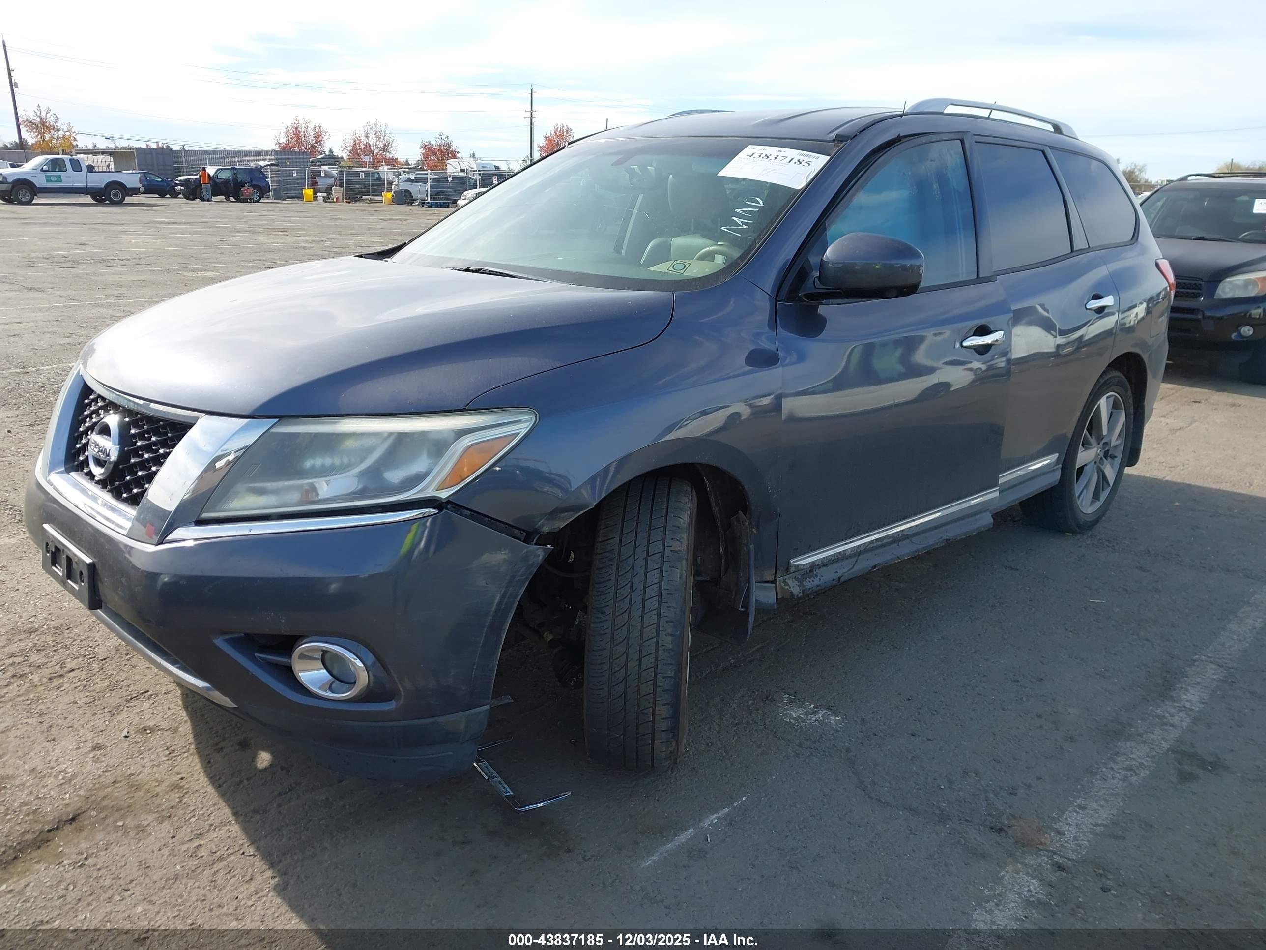 NISSAN PATHFINDER image 2
