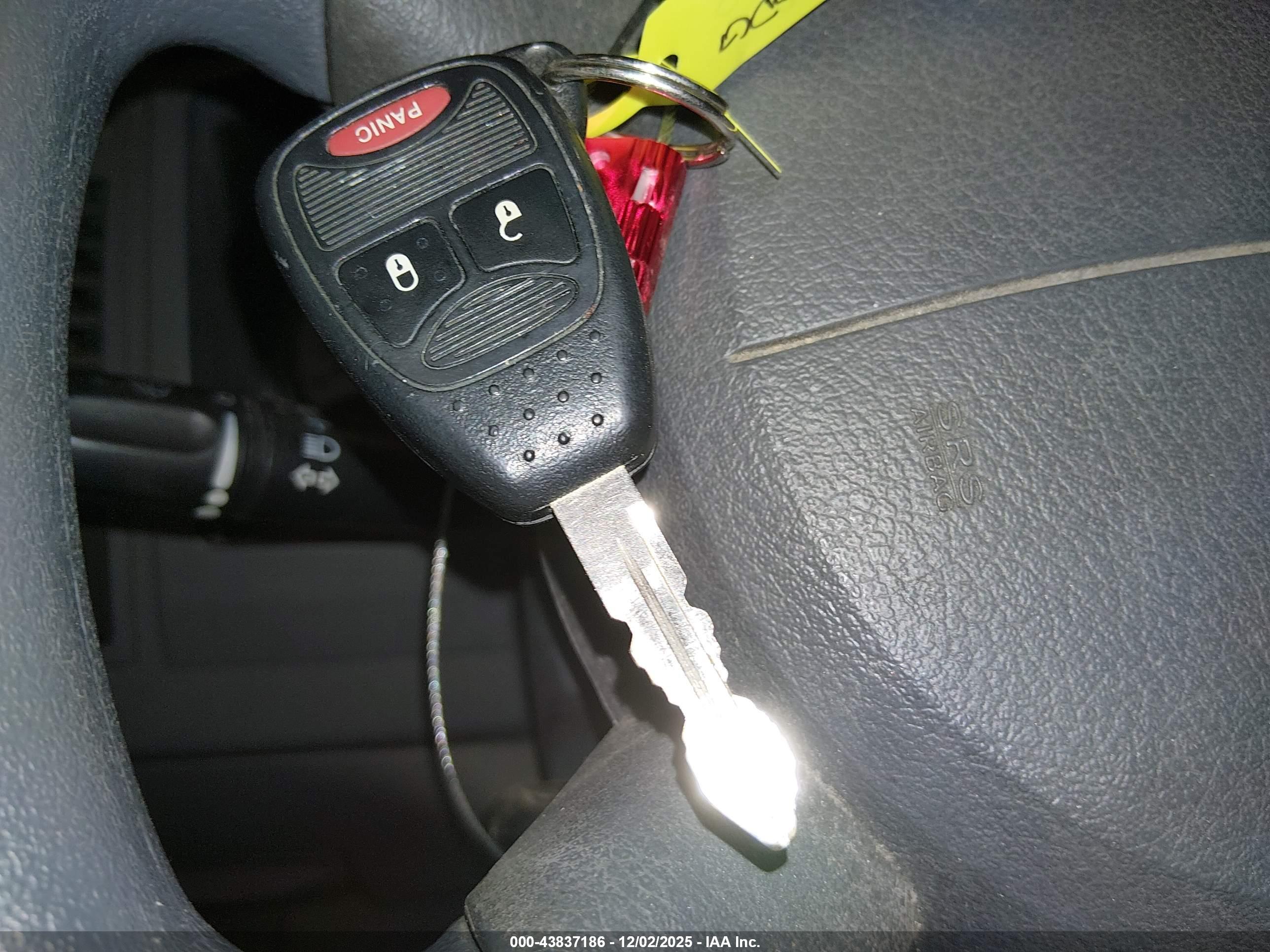 DODGE DAKOTA image 11