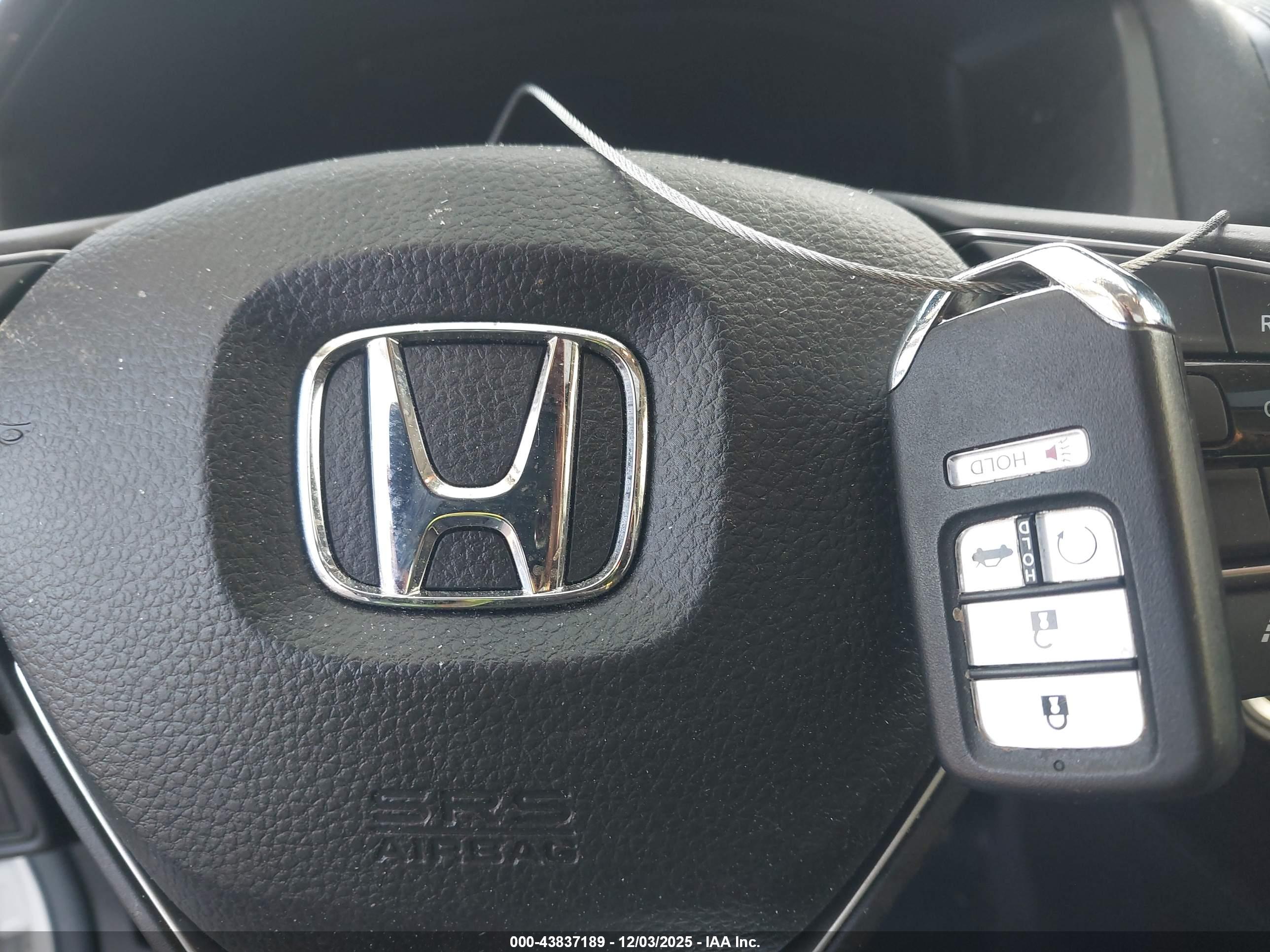 HONDA ACCORD image 11