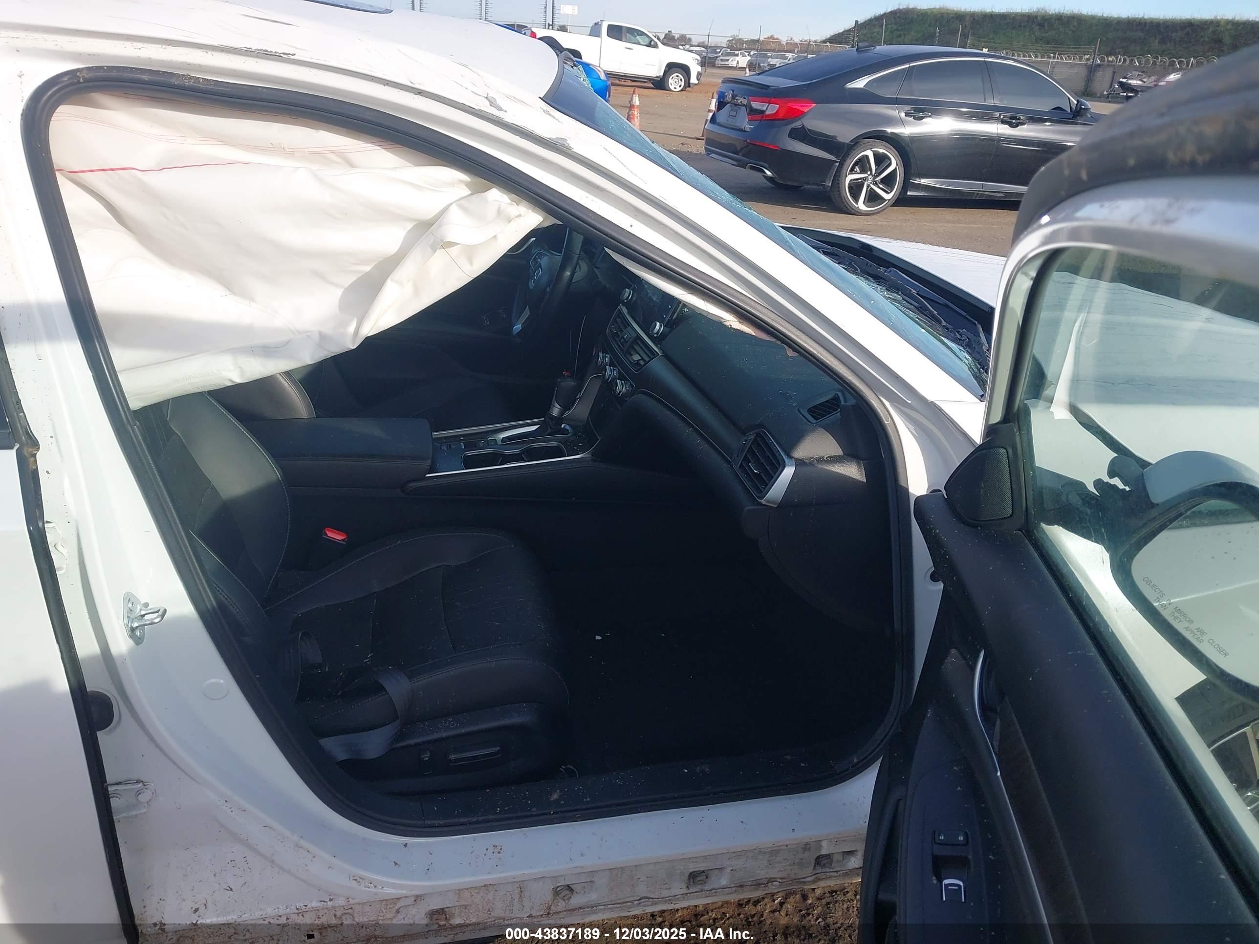 HONDA ACCORD image 5