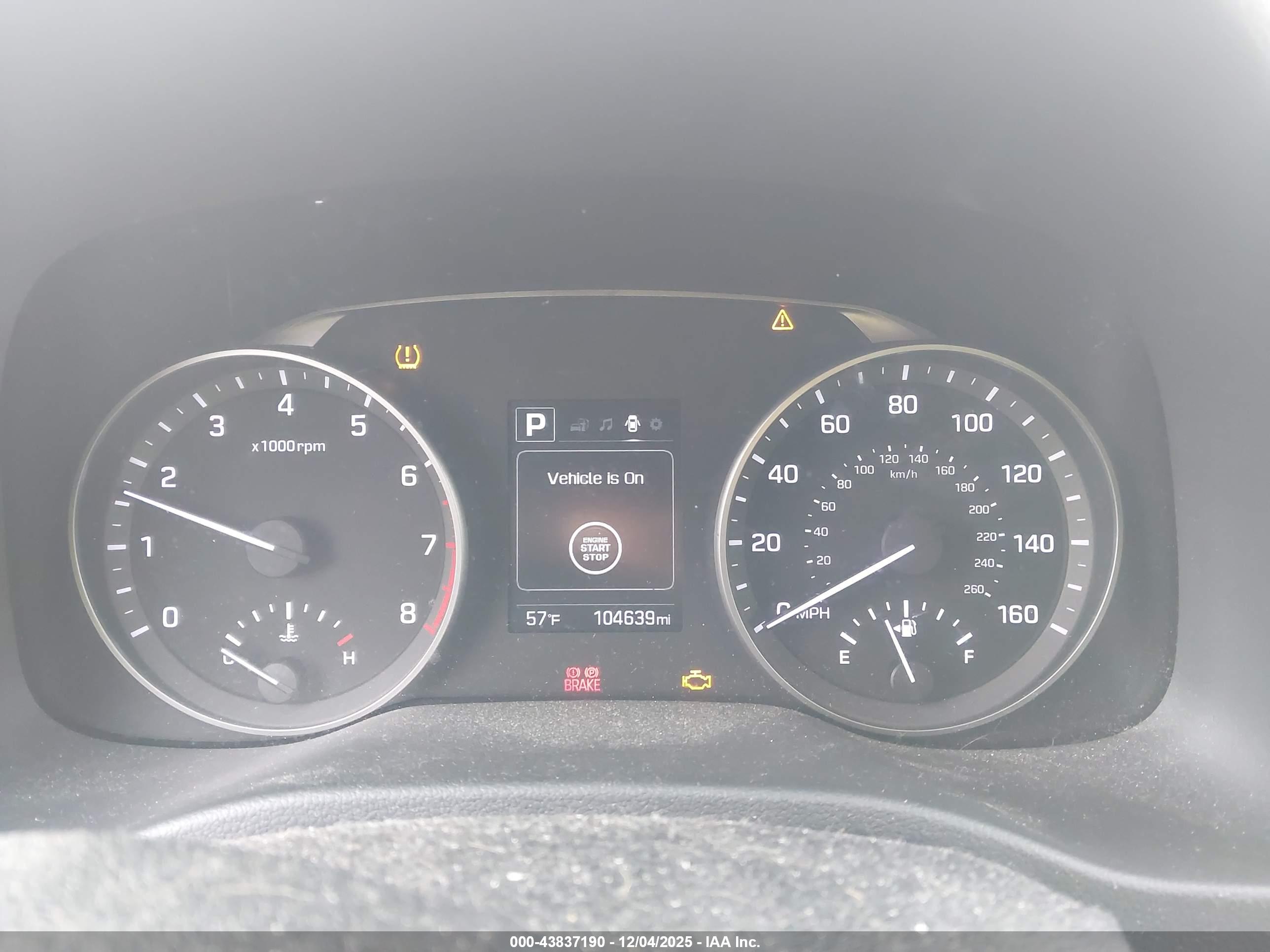 HYUNDAI ELANTRA image 7