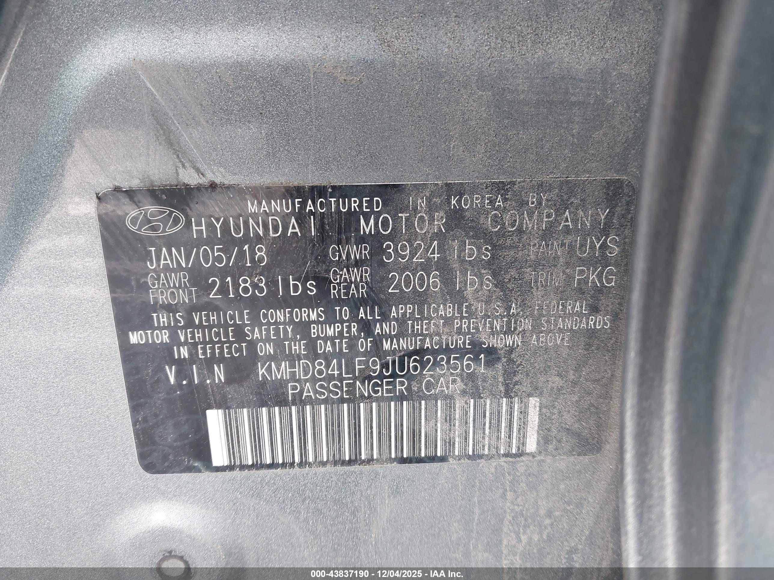 HYUNDAI ELANTRA image 9