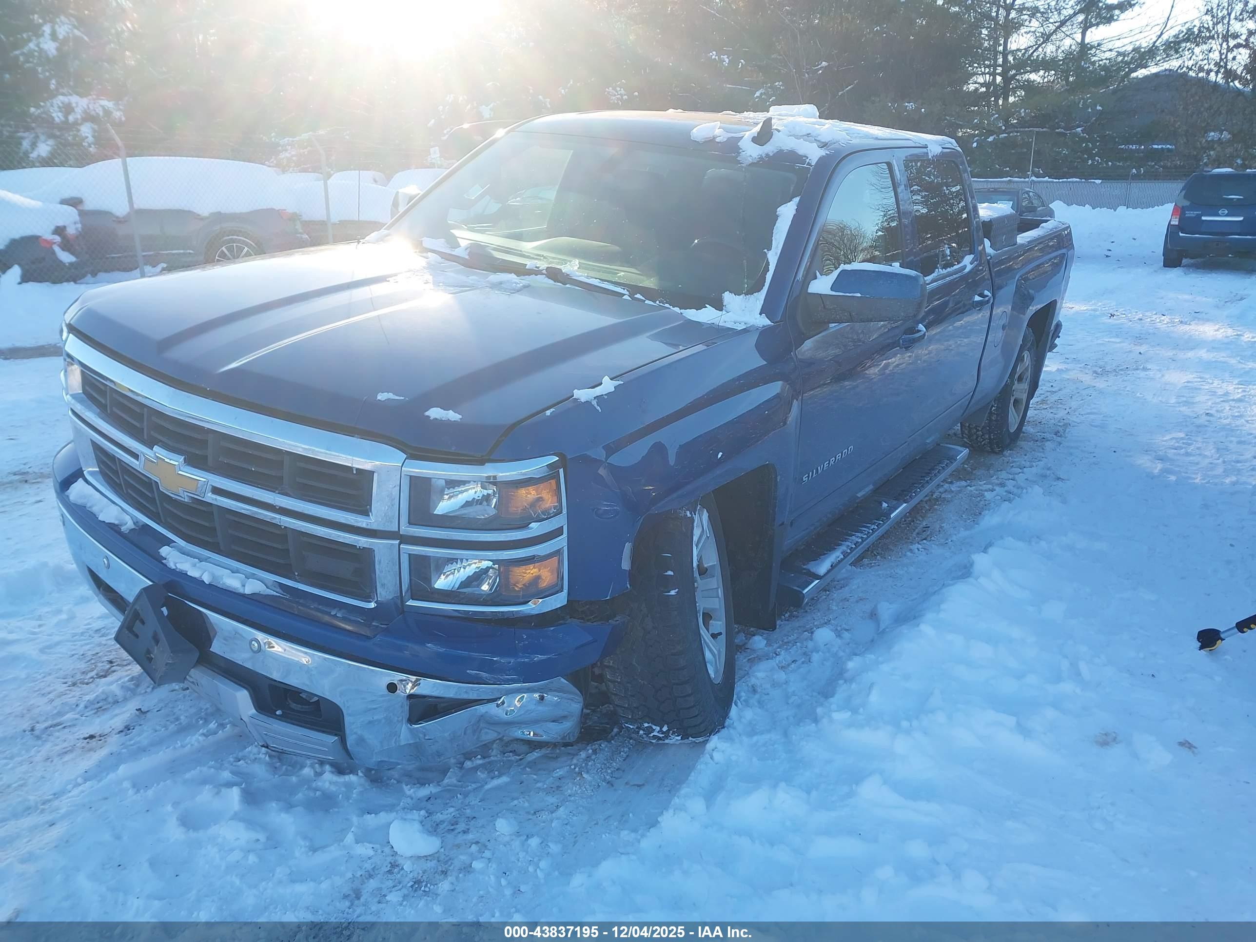 CHEVROLET SILVERADO image 2