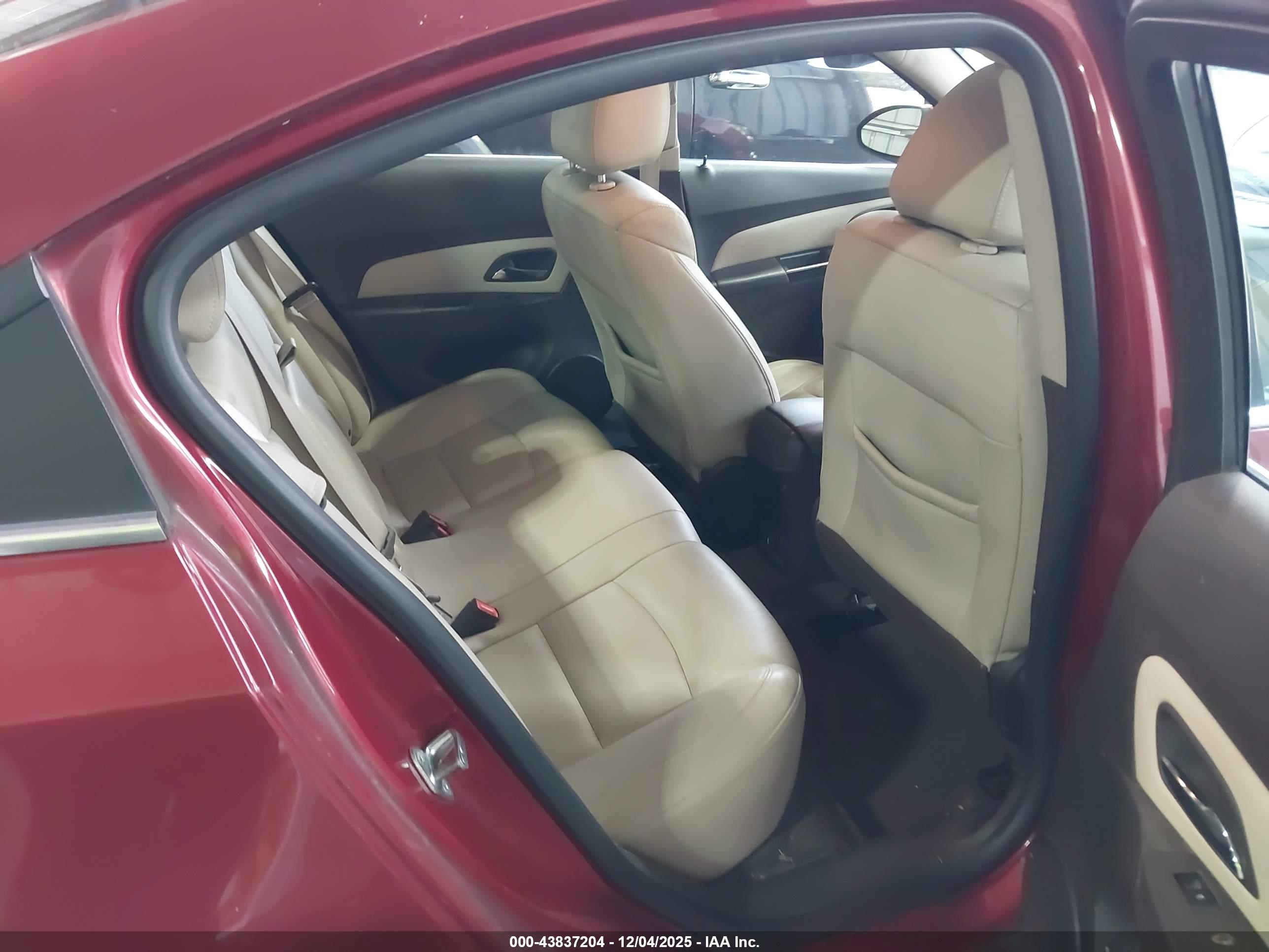 CHEVROLET CRUZE image 8