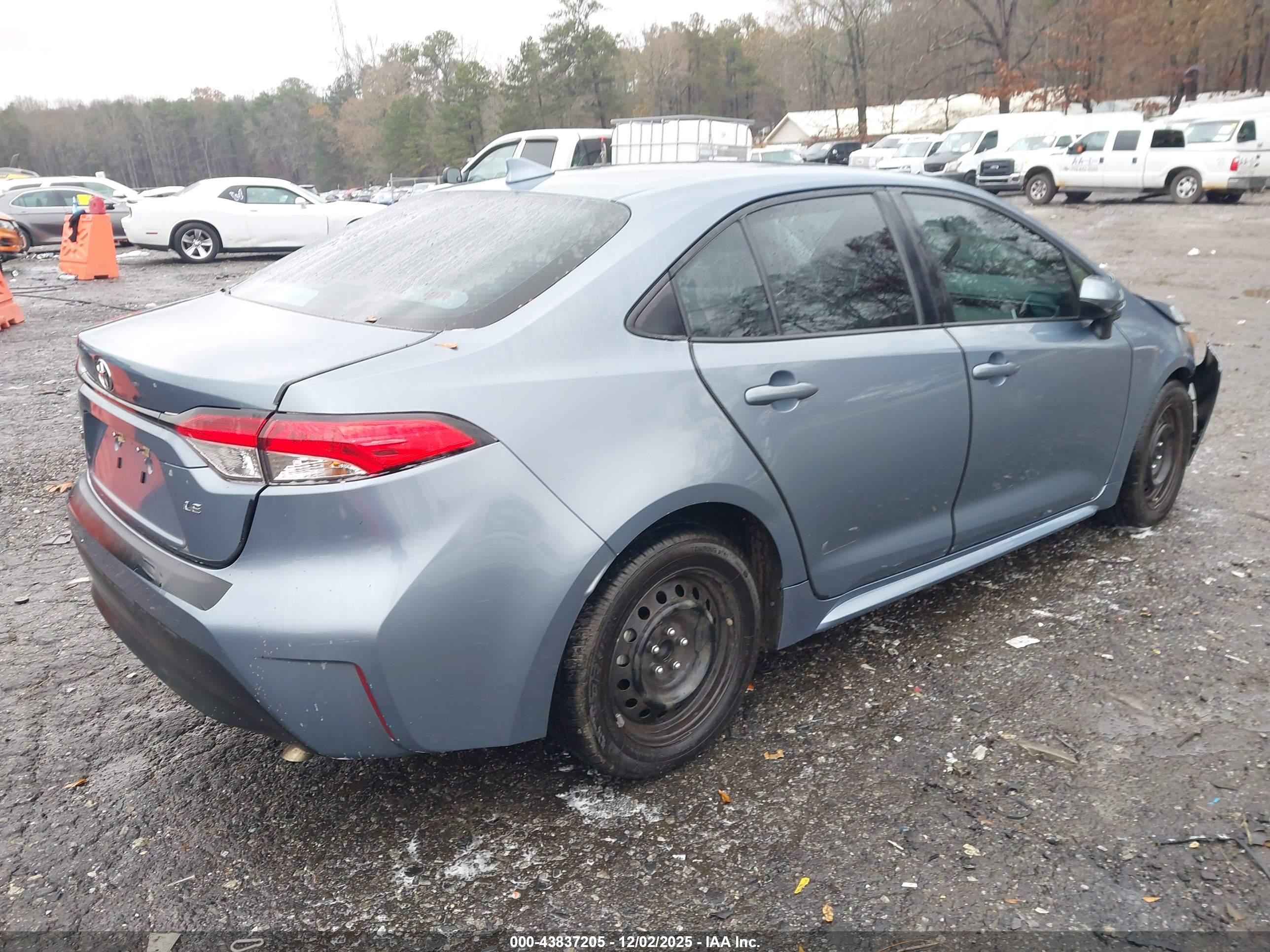 TOYOTA COROLLA image 4