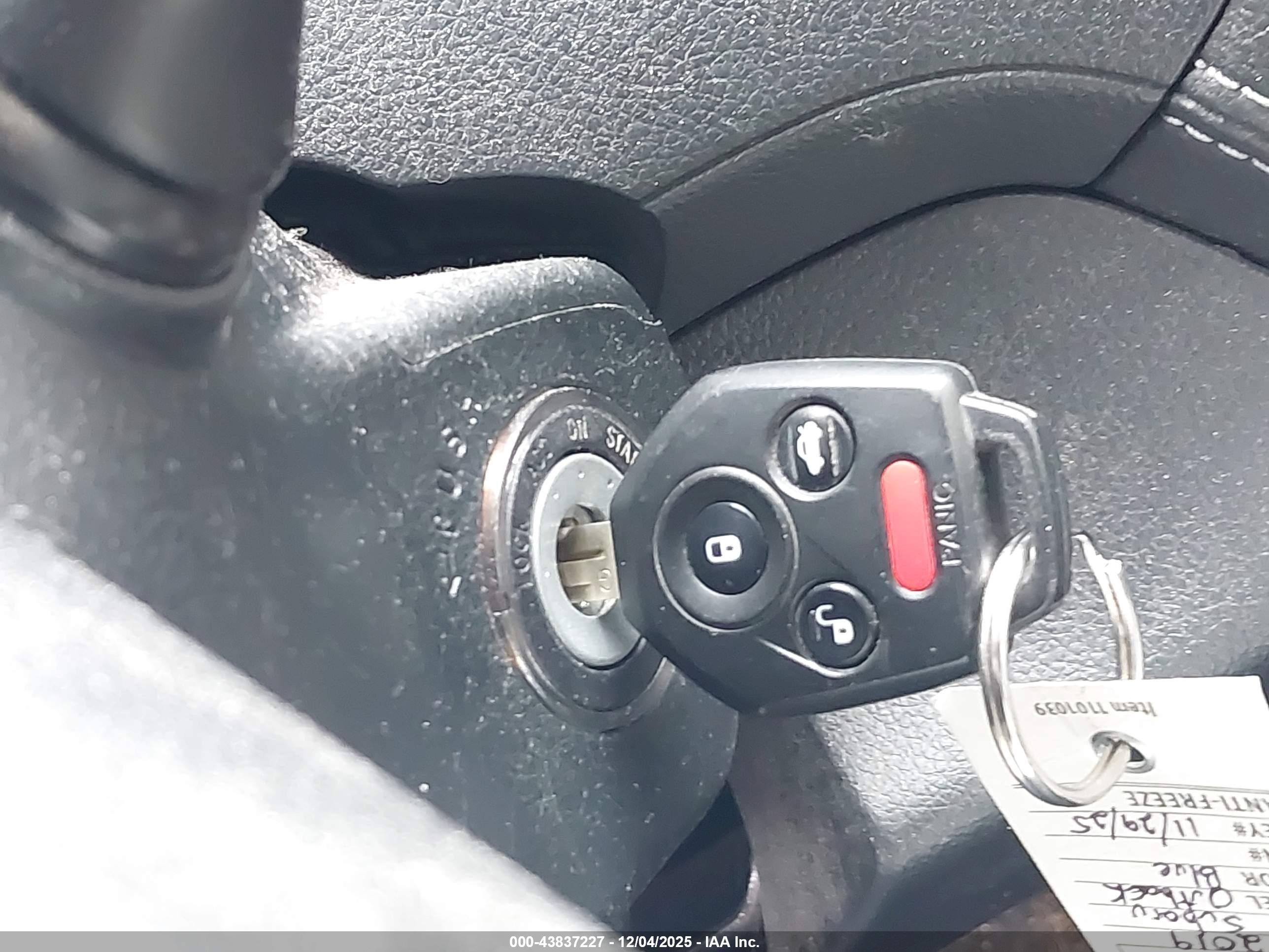 SUBARU OUTBACK image 11