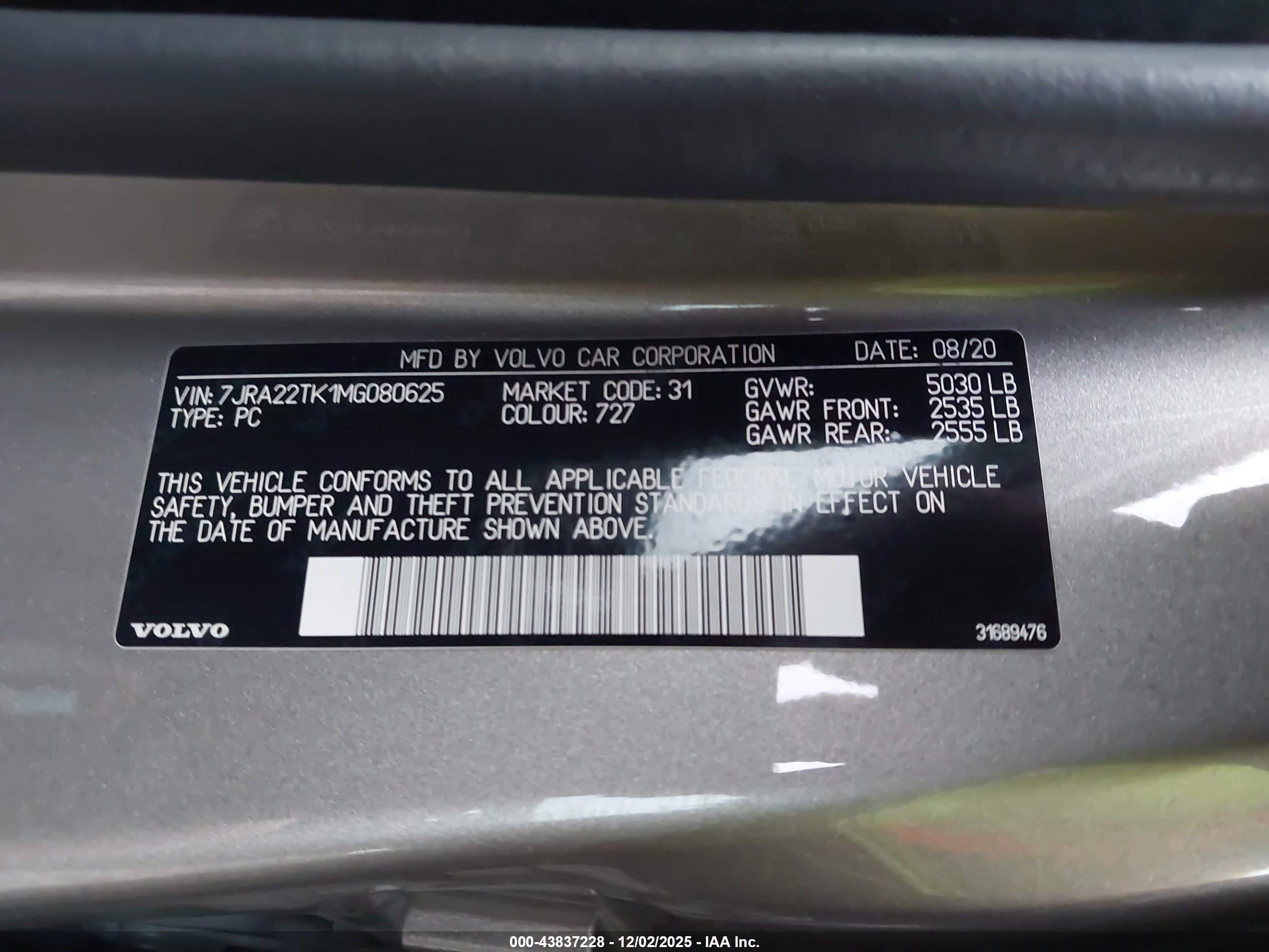 VOLVO S60 image 9