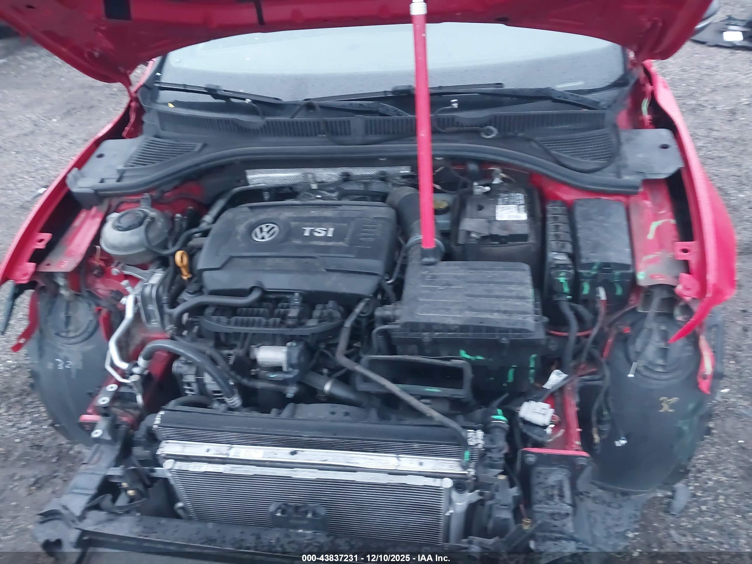 VOLKSWAGEN JETTA image 10