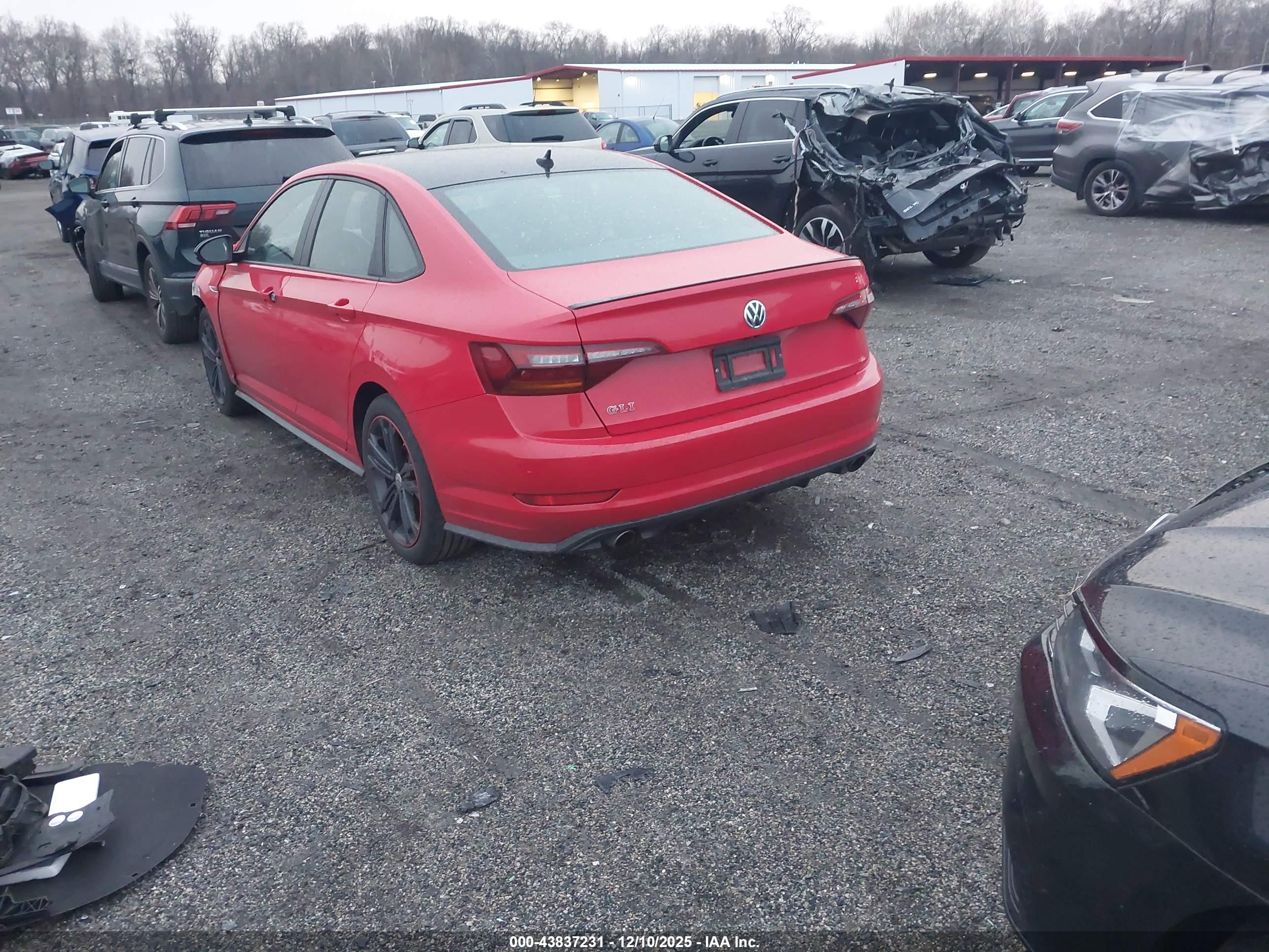 VOLKSWAGEN JETTA image 3