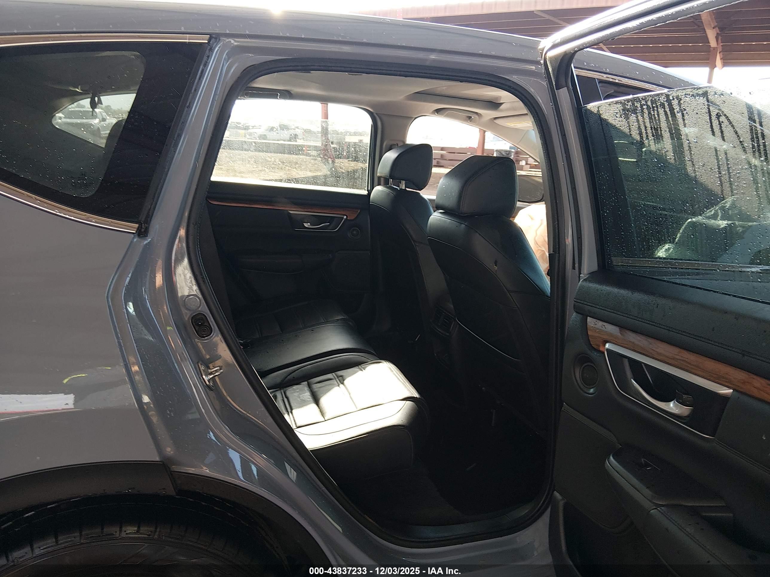 HONDA CR-V image 8