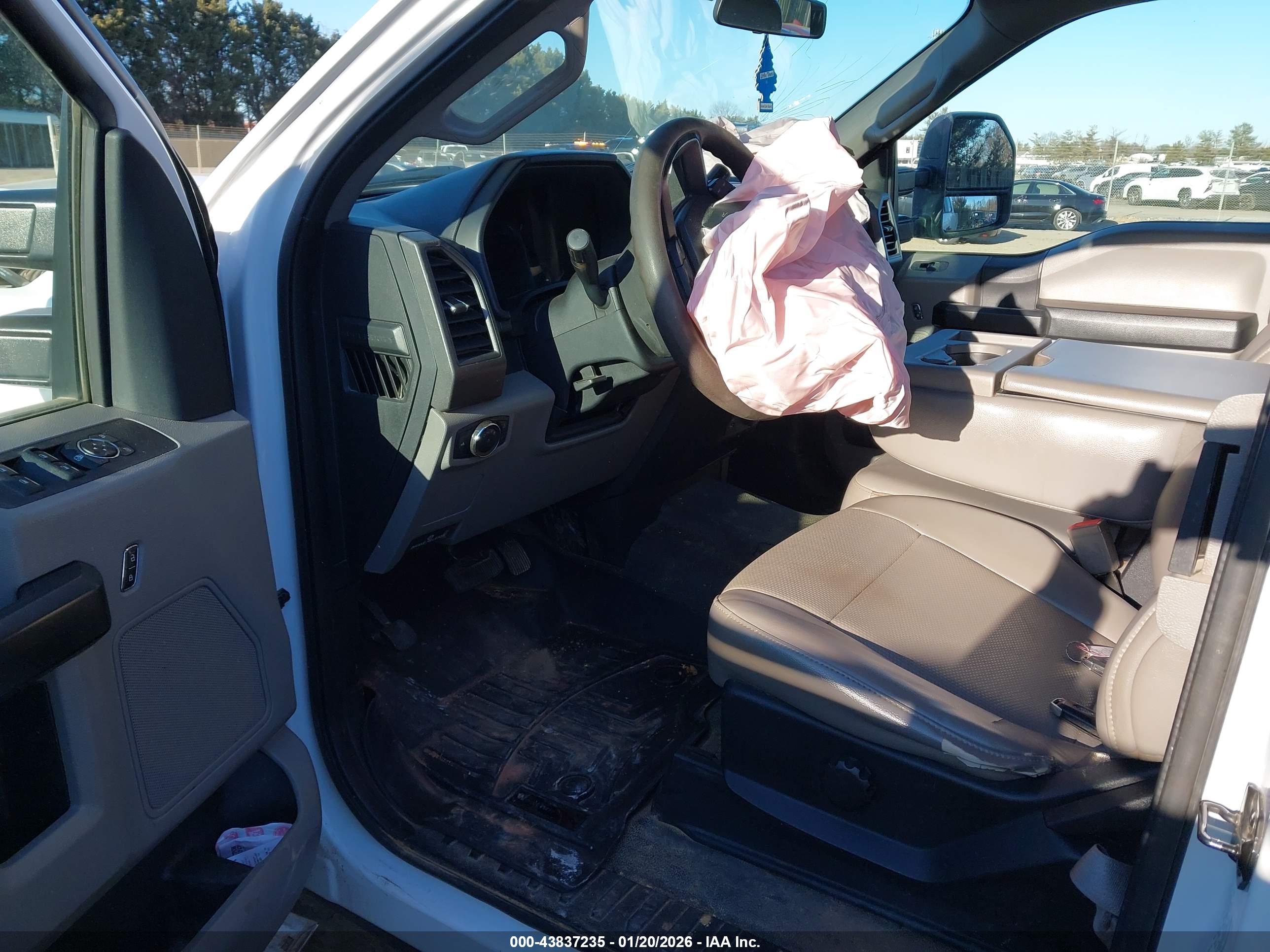 FORD F-350 image 7