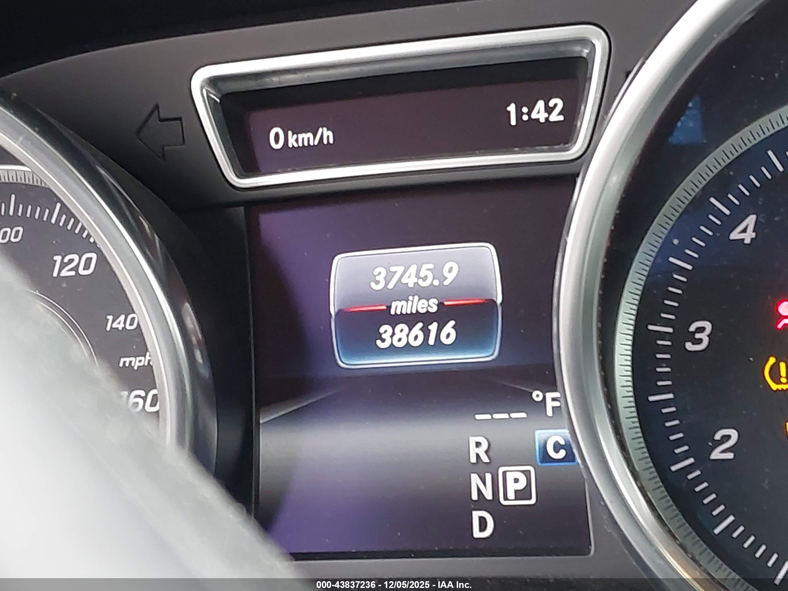 MERCEDES-BENZ GLE image 7