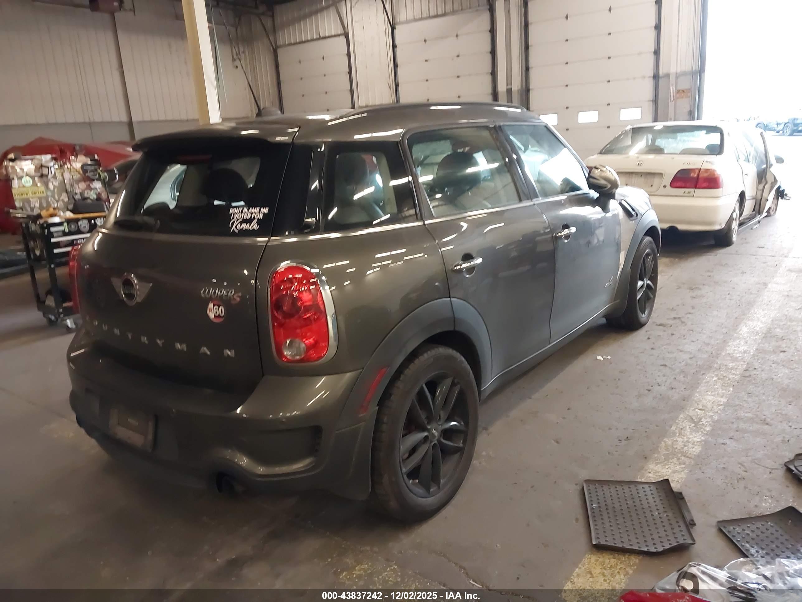 MINI COUNTRYMAN image 4