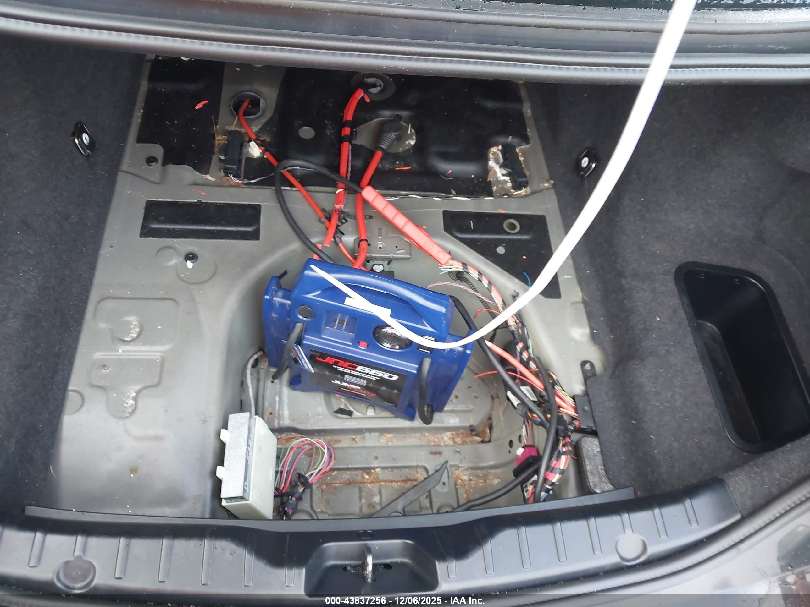 BMW 535I image 6
