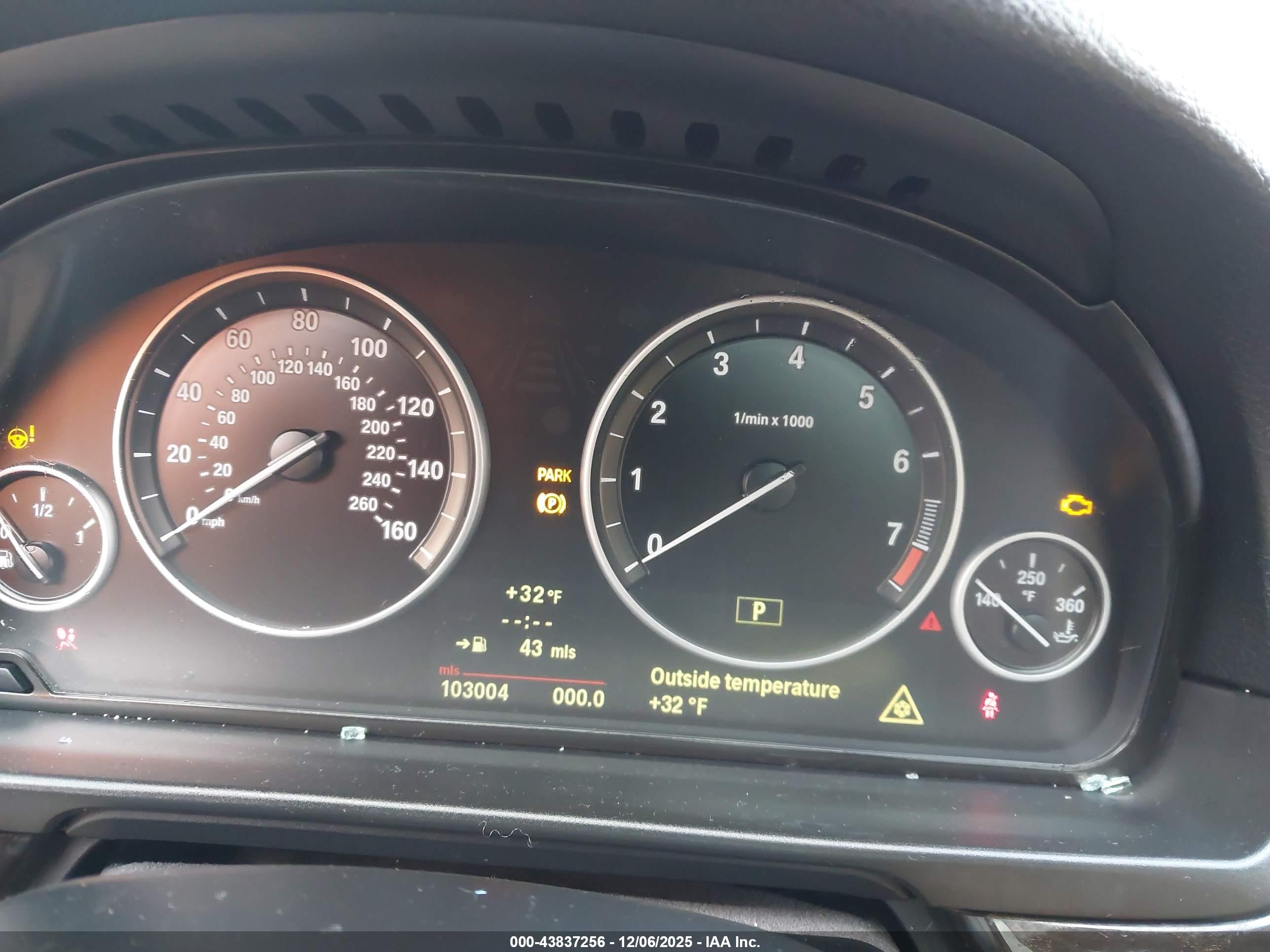 BMW 535I image 7