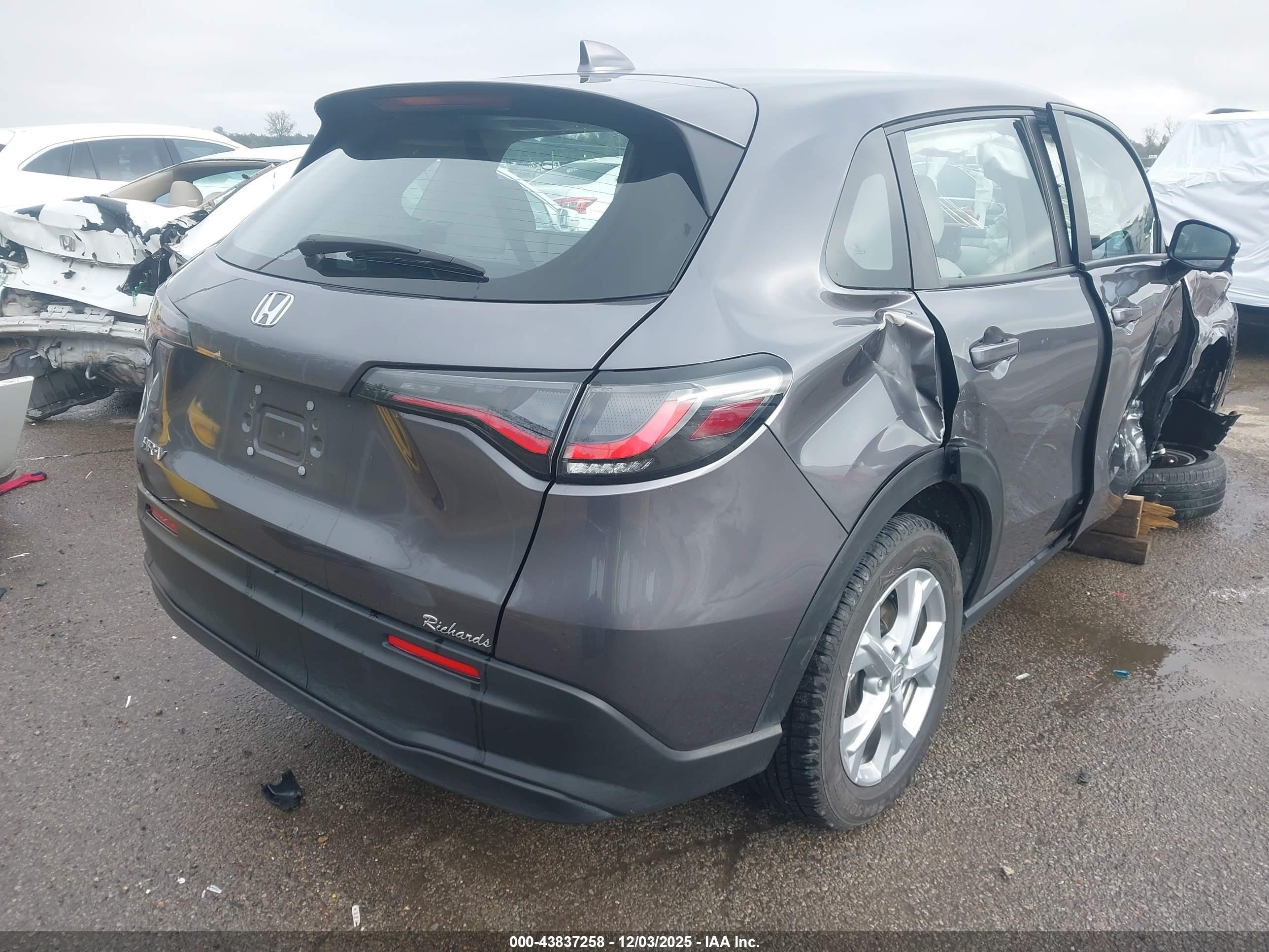 HONDA HR-V image 4