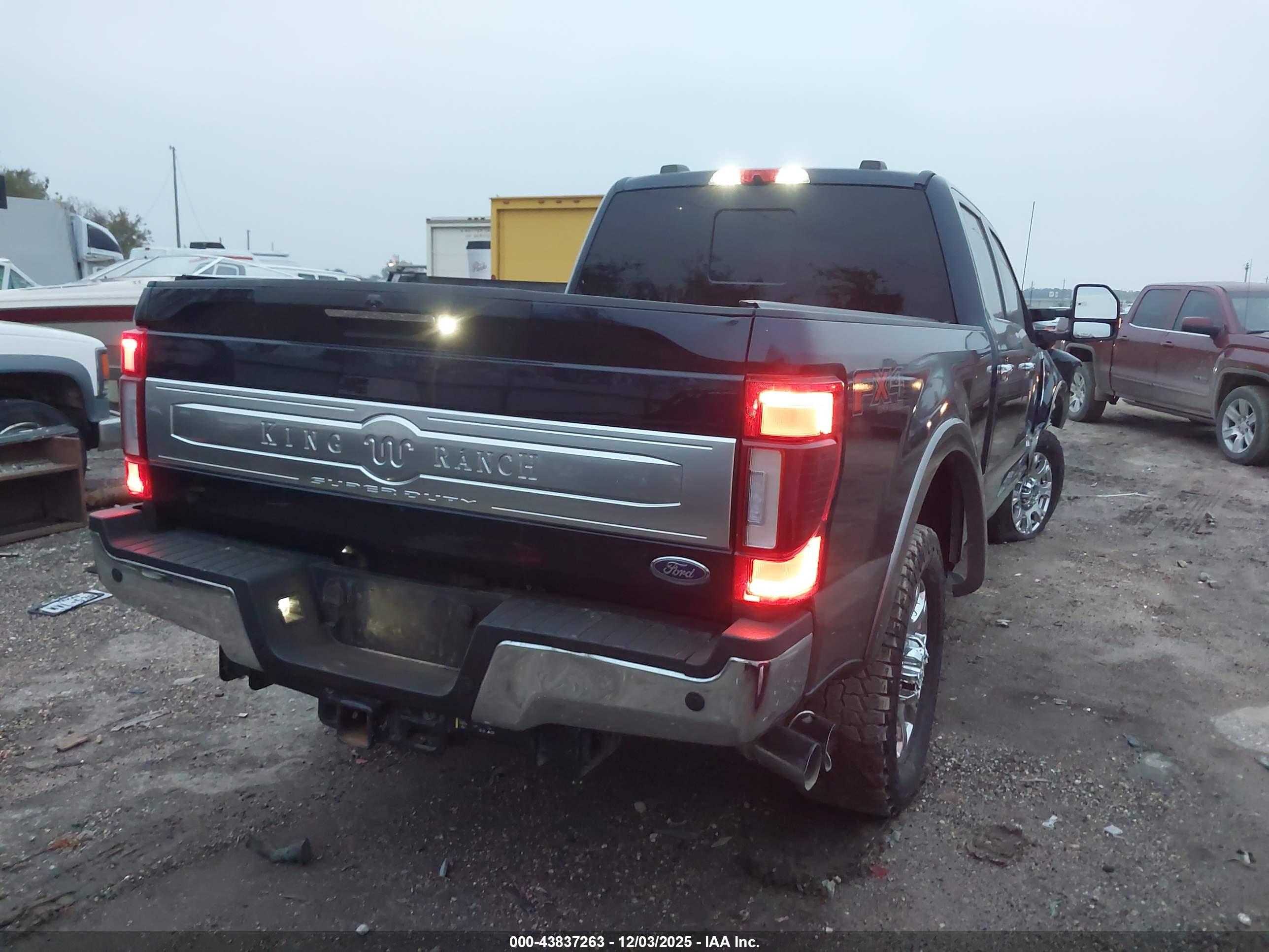 FORD F-250 image 4