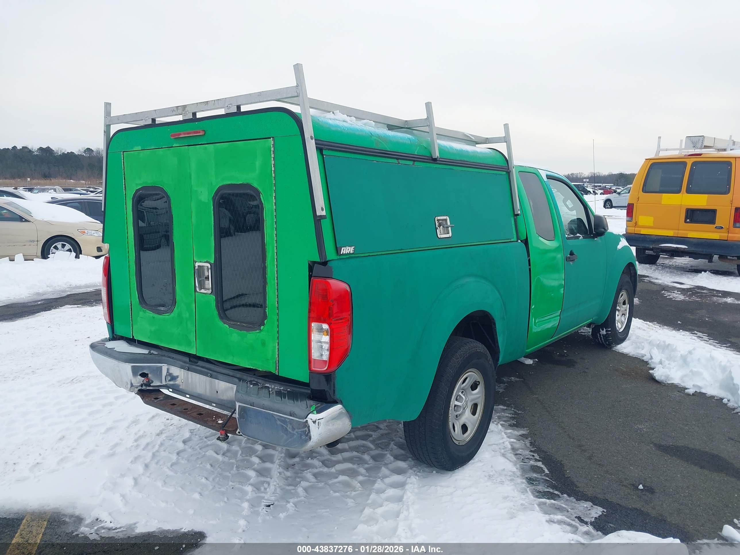 NISSAN FRONTIER image 4