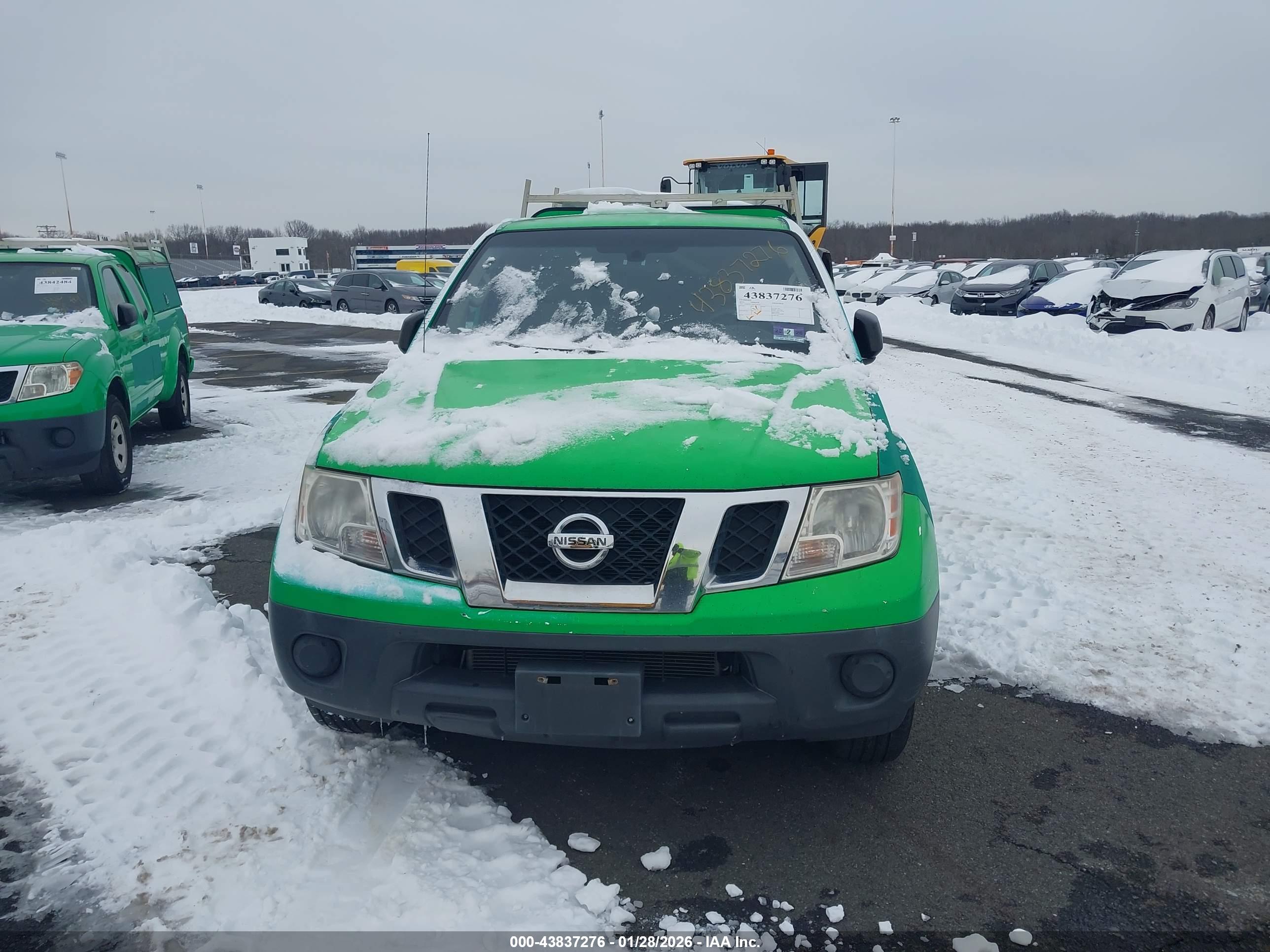 NISSAN FRONTIER image 6
