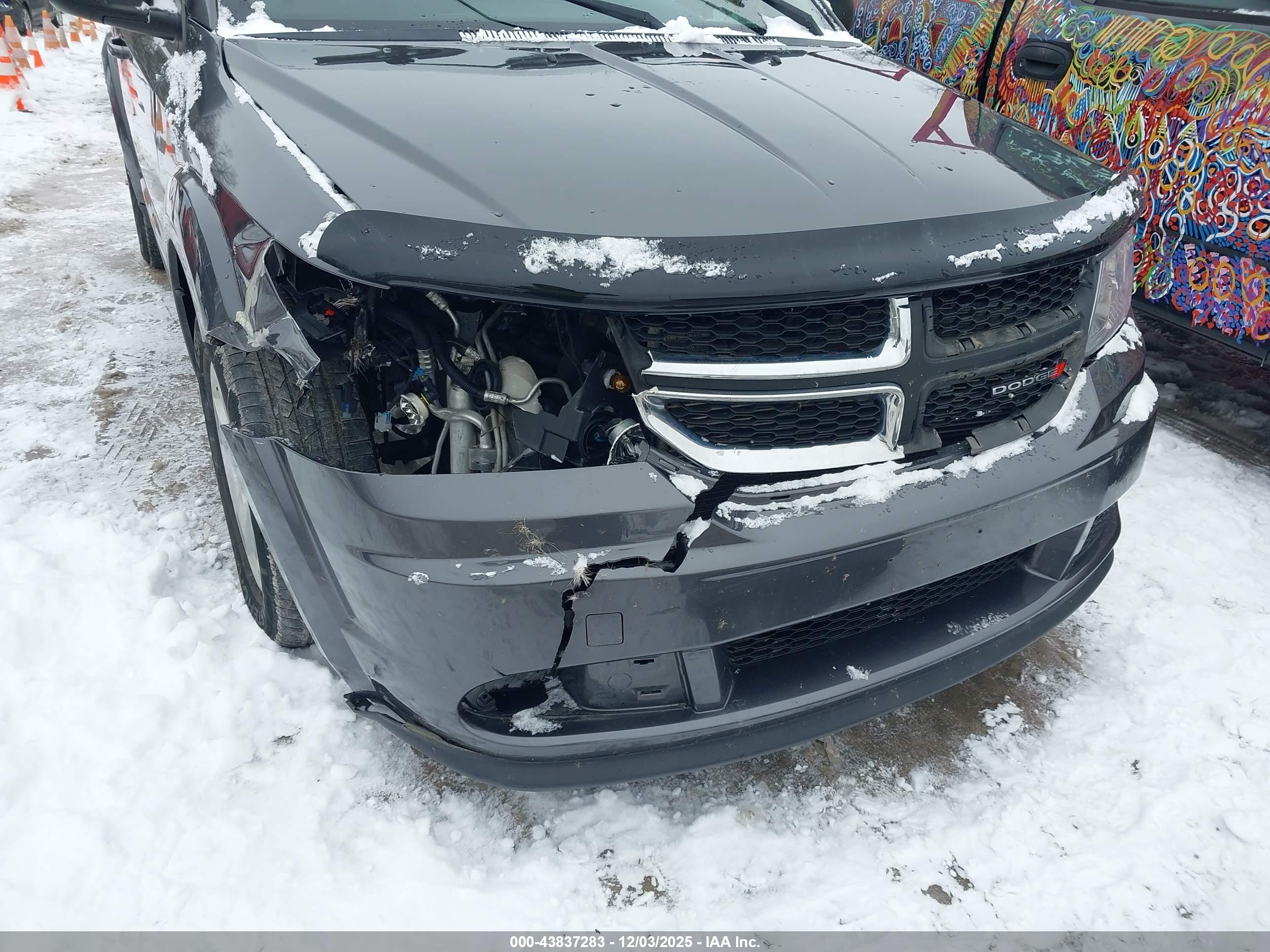 DODGE JOURNEY image 6