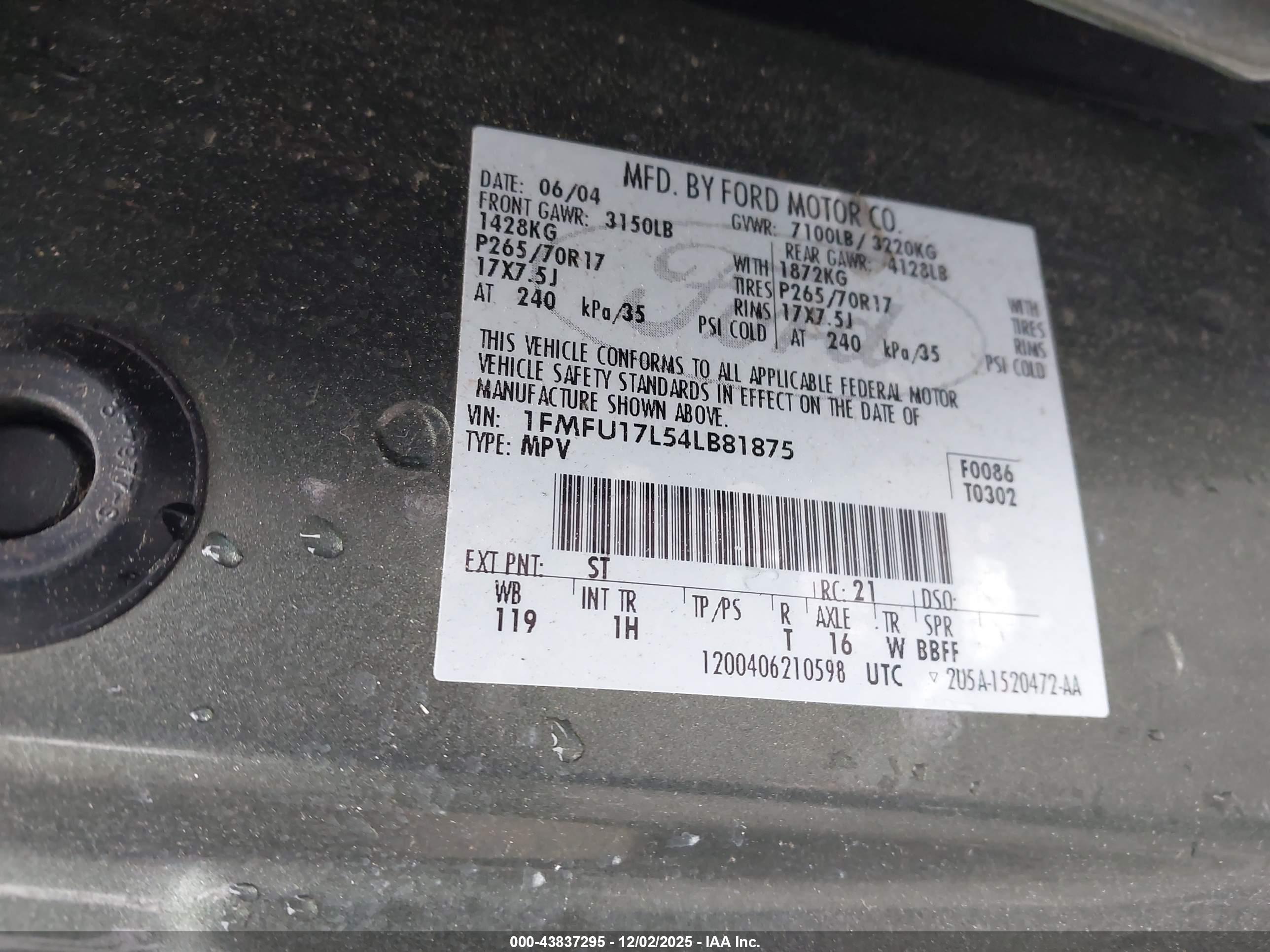 FORD EXPEDITION image 9