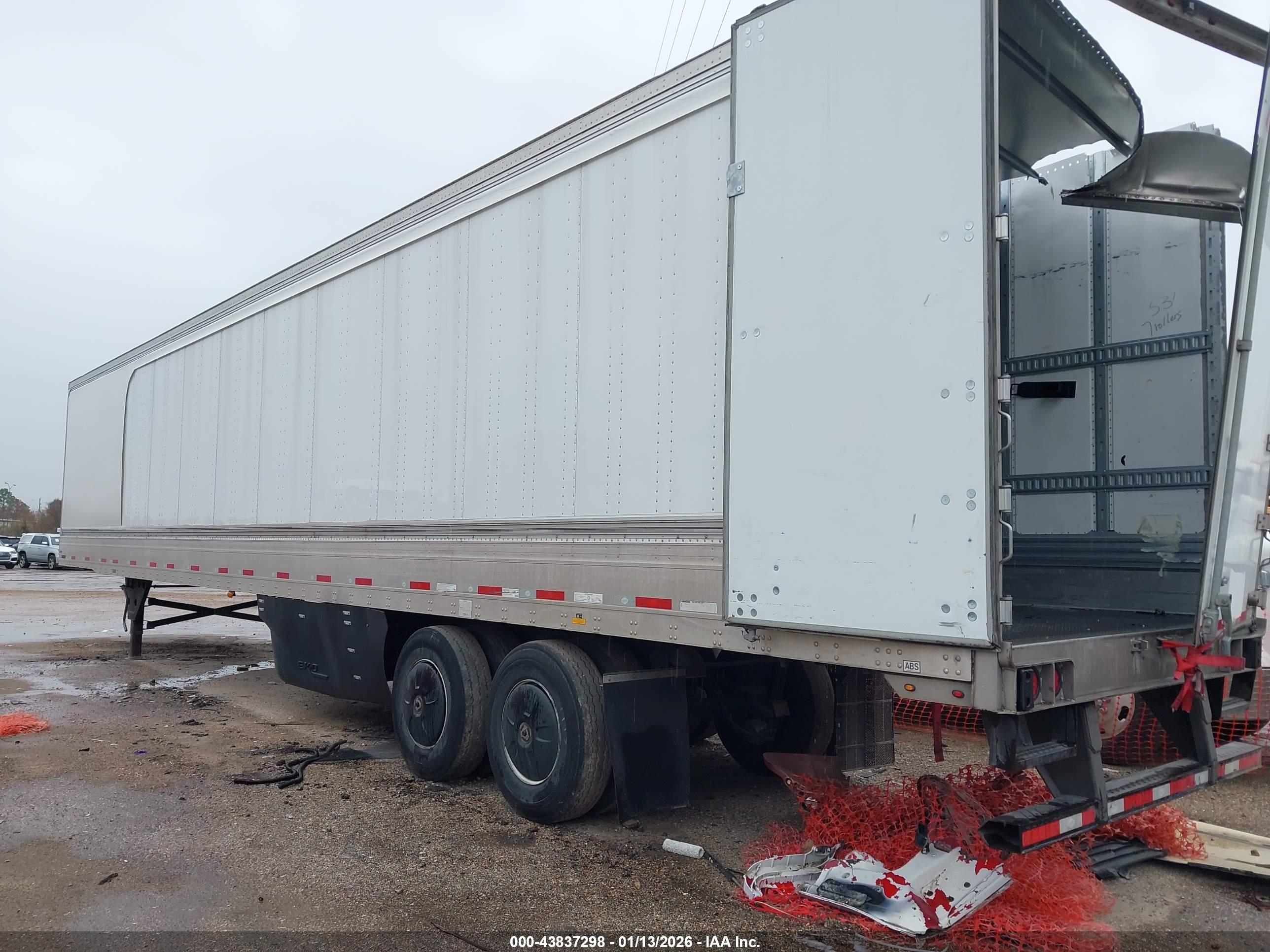 UTILITY TRAILER image 3