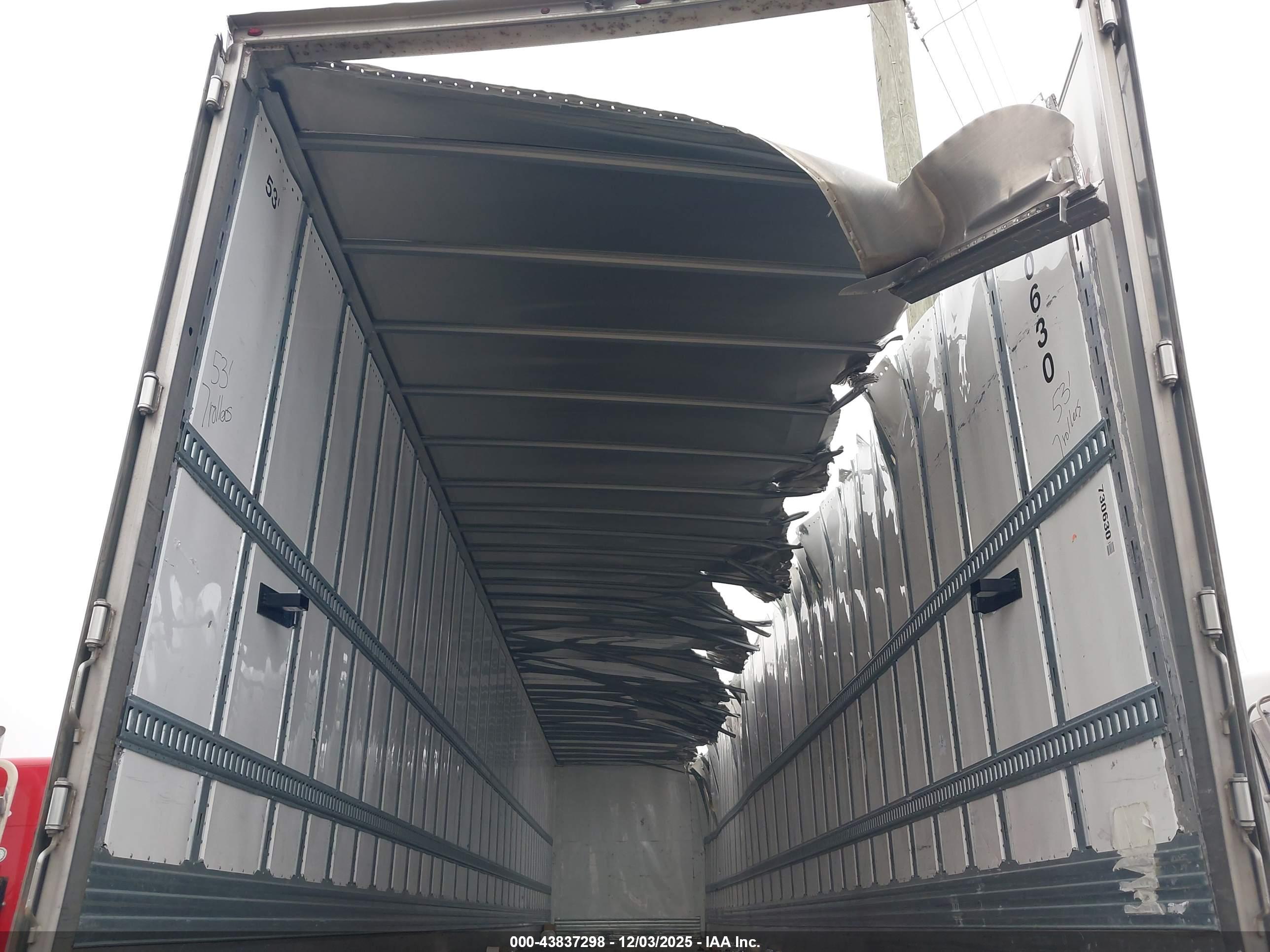 UTILITY TRAILER image 5