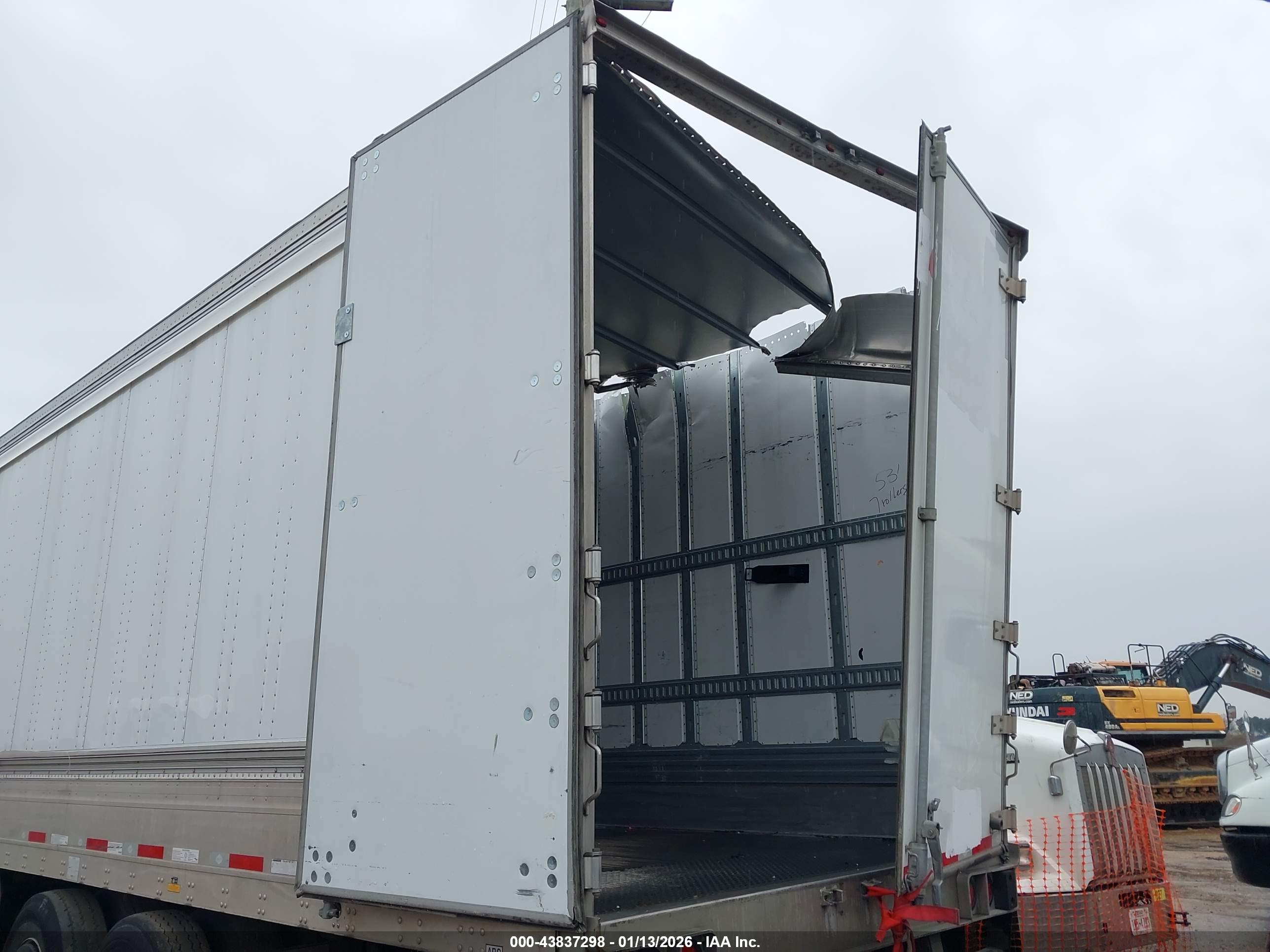 UTILITY TRAILER image 6