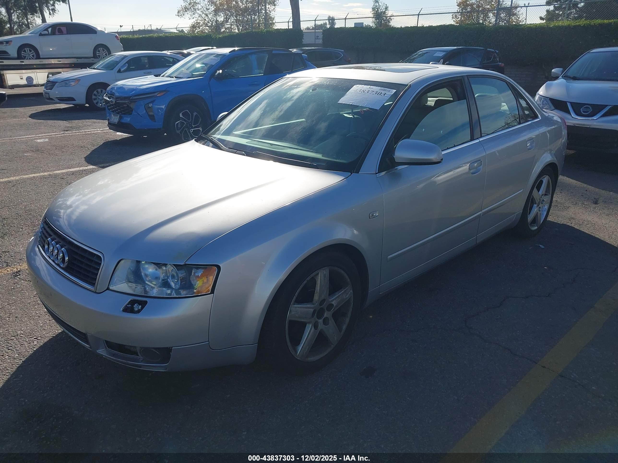 AUDI A4 image 2