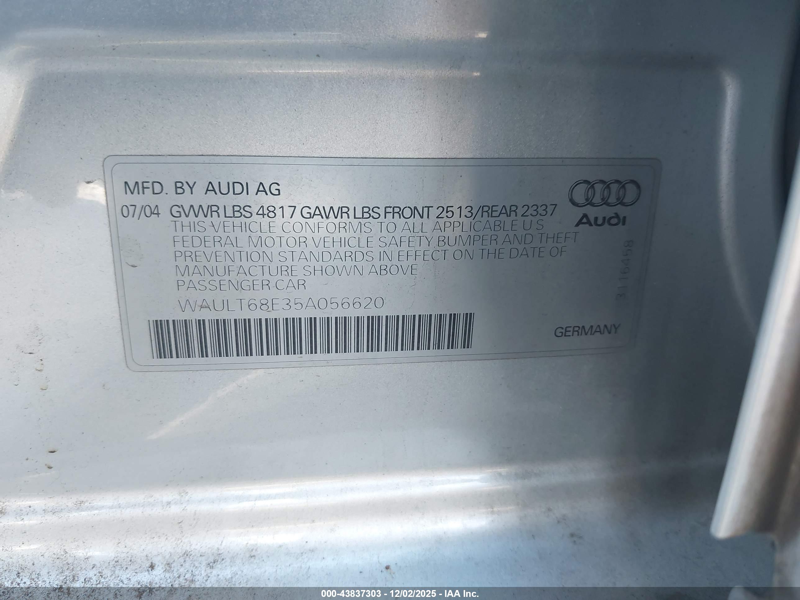 AUDI A4 image 9