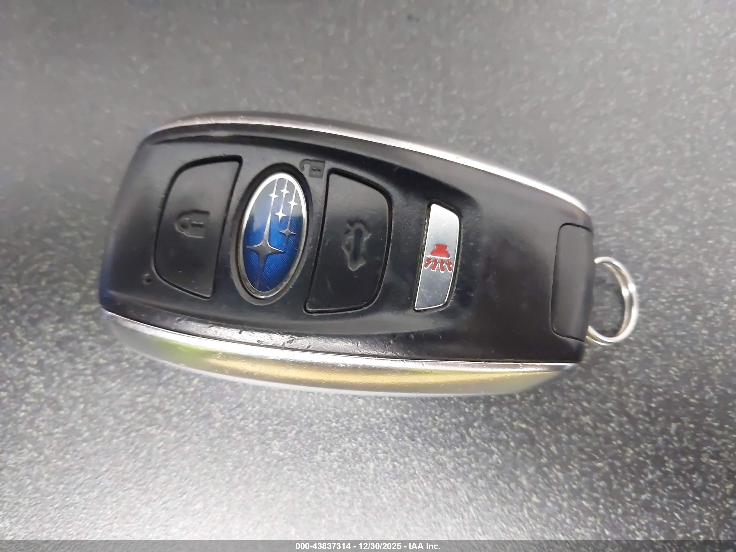 SUBARU OUTBACK image 11