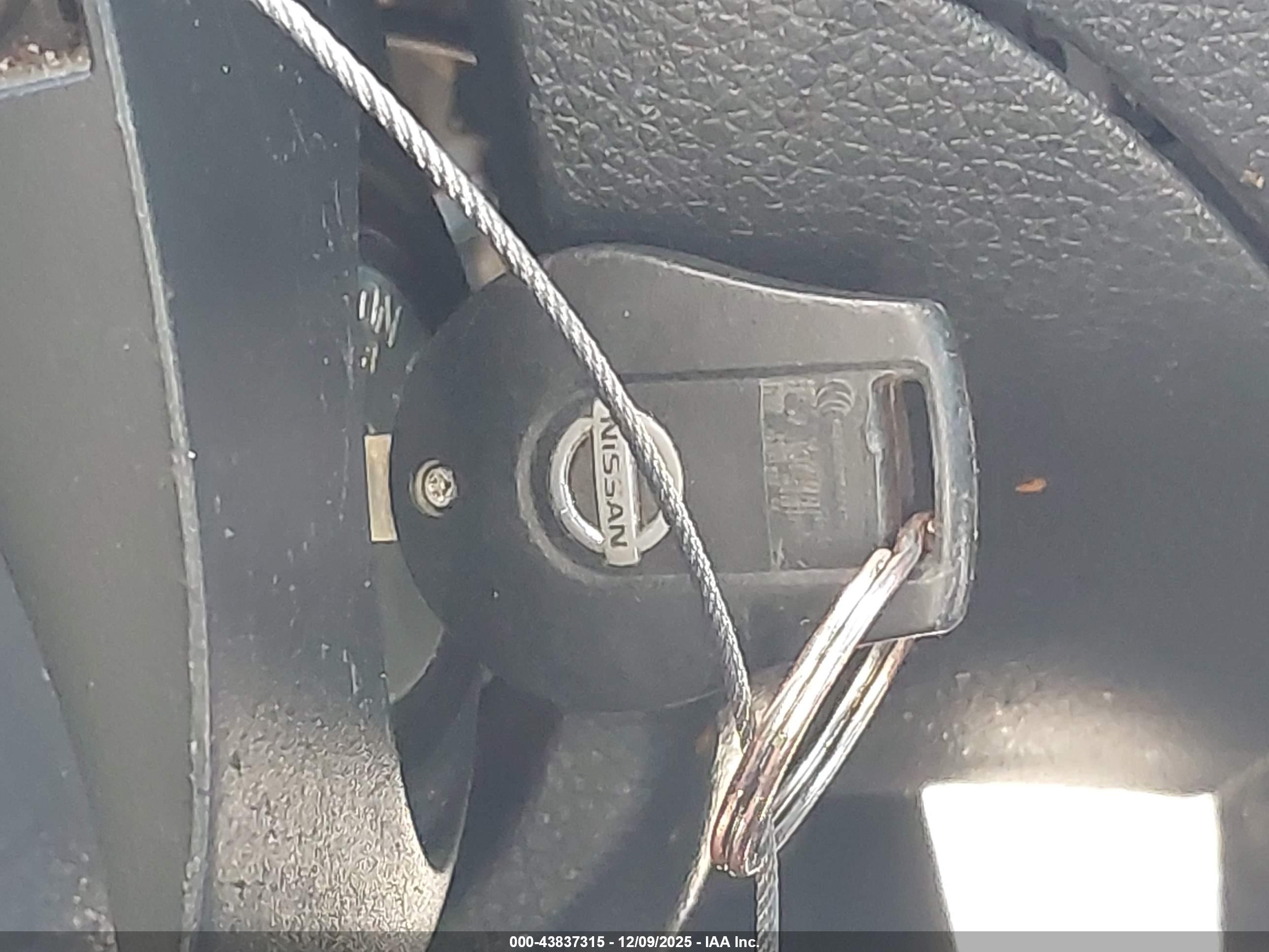 NISSAN SENTRA image 11