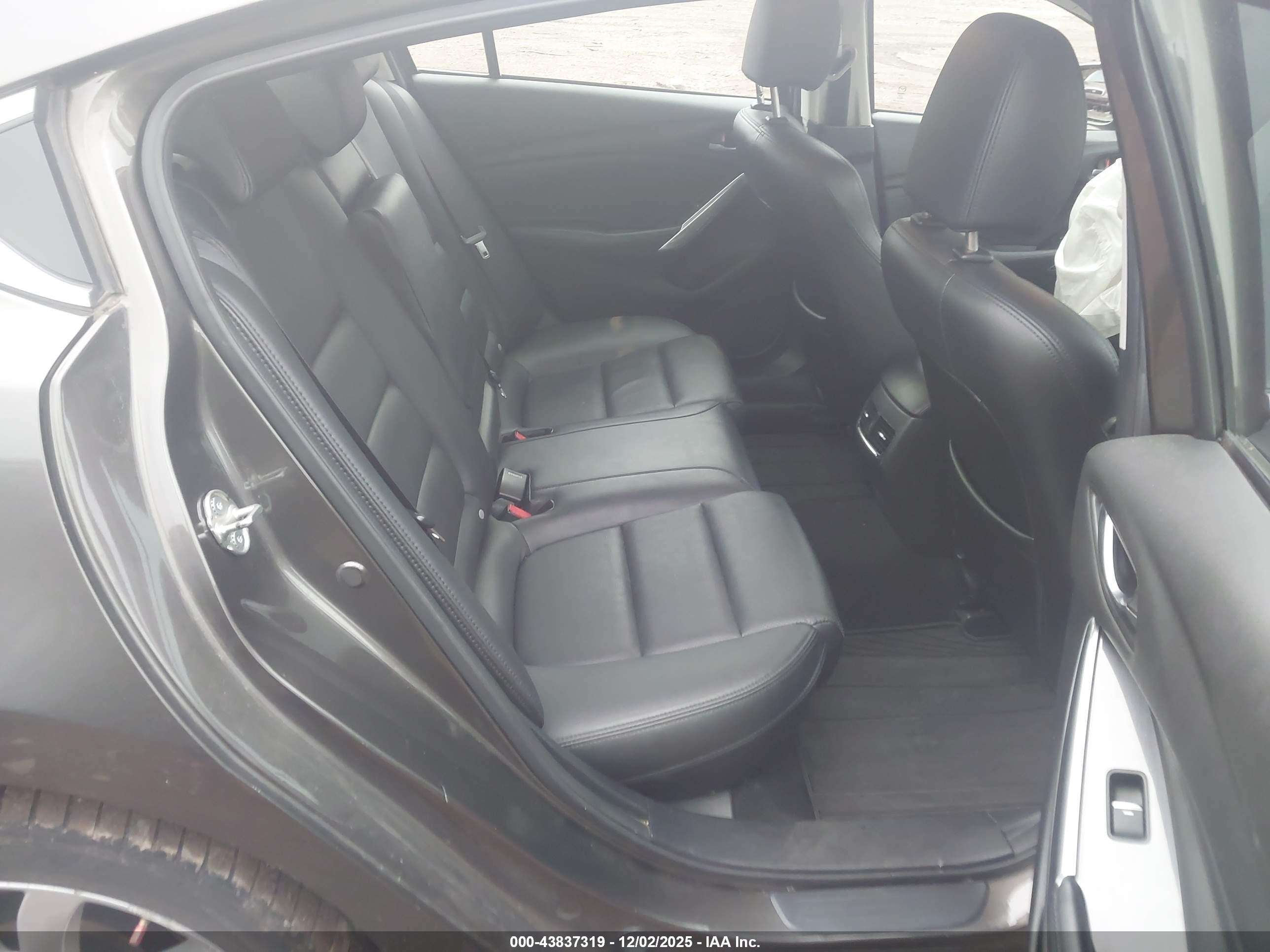 MAZDA MAZDA6 image 8