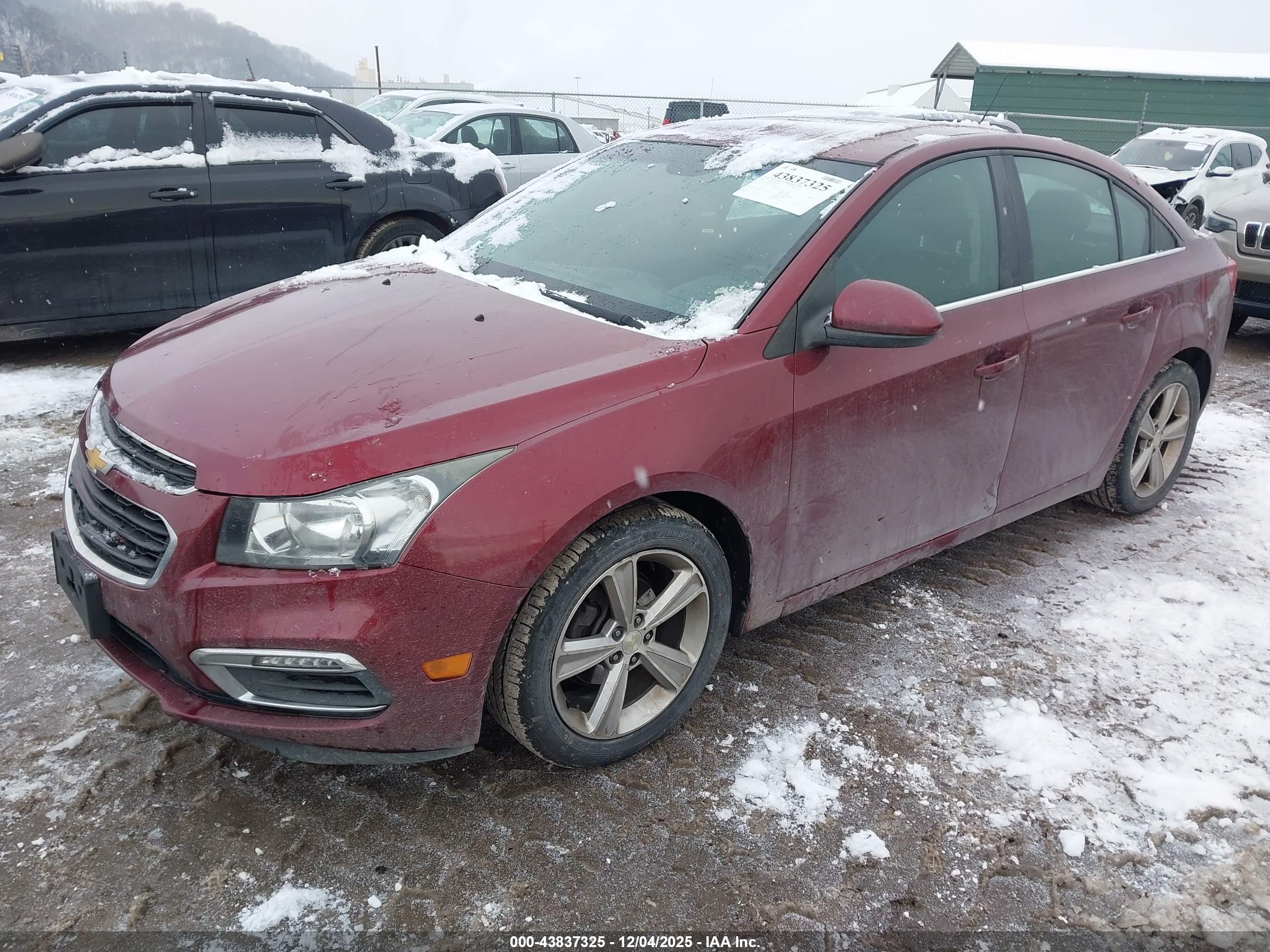 CHEVROLET CRUZE image 2