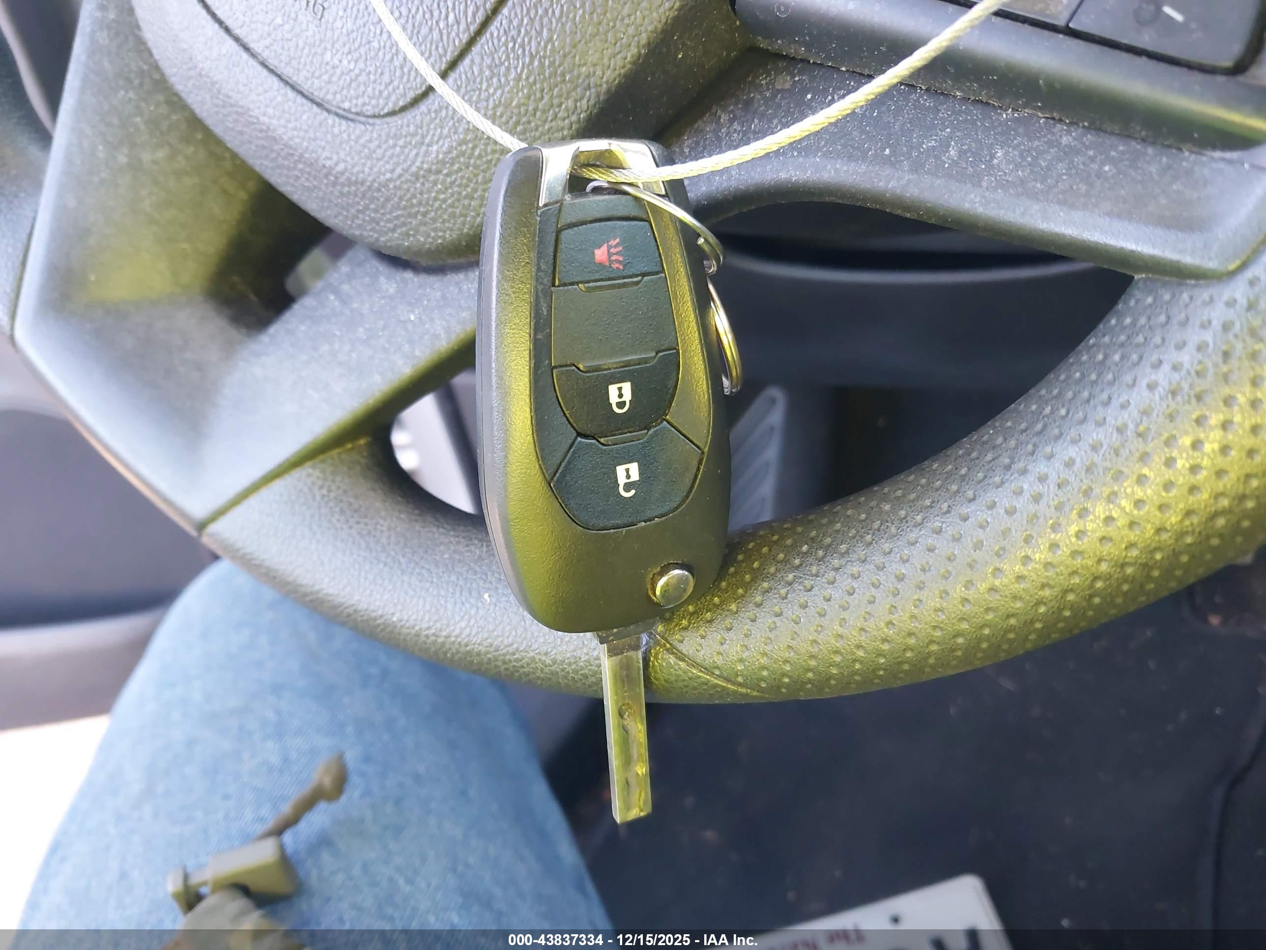 CHEVROLET TRAX image 11