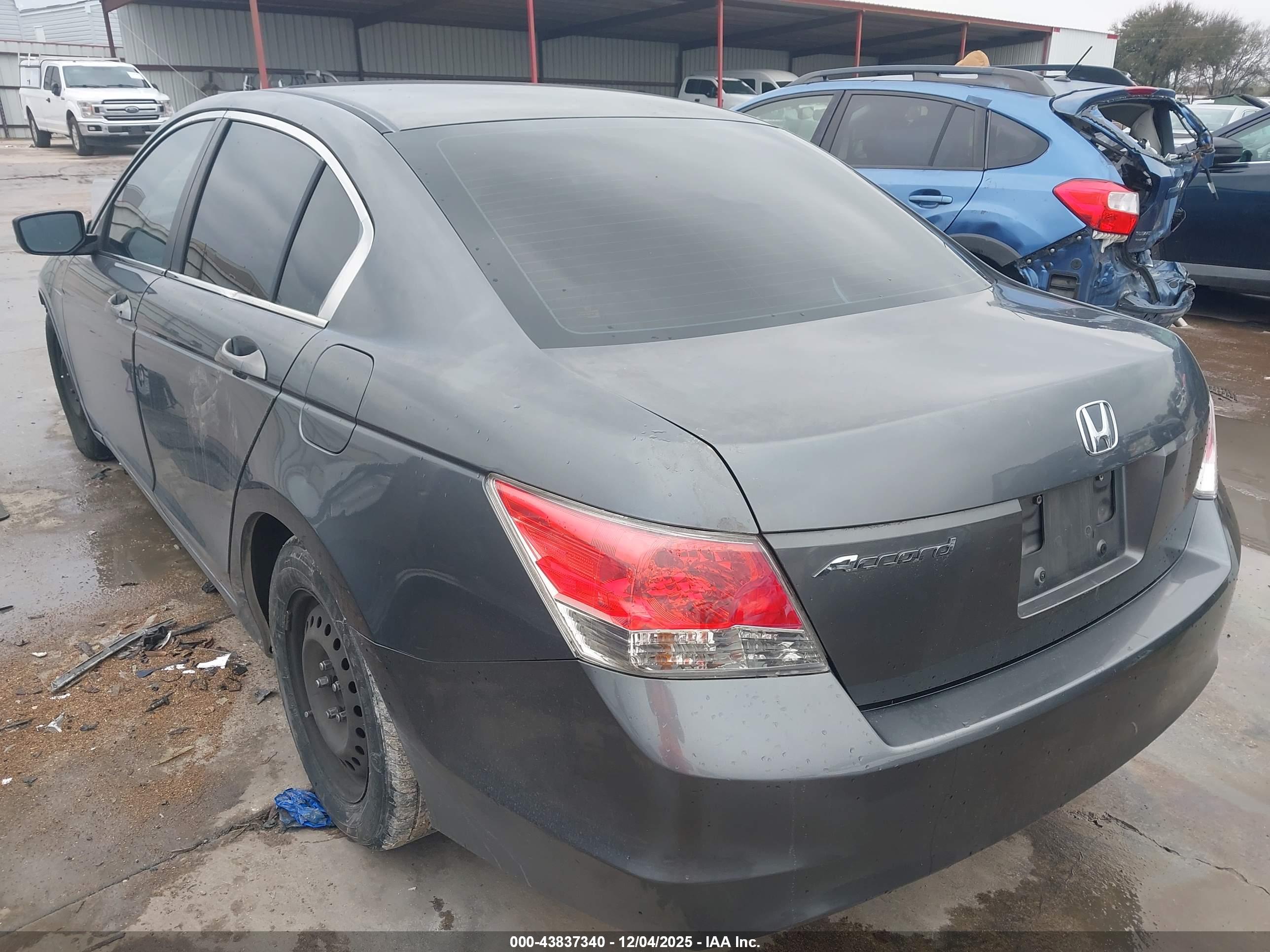 HONDA ACCORD image 3