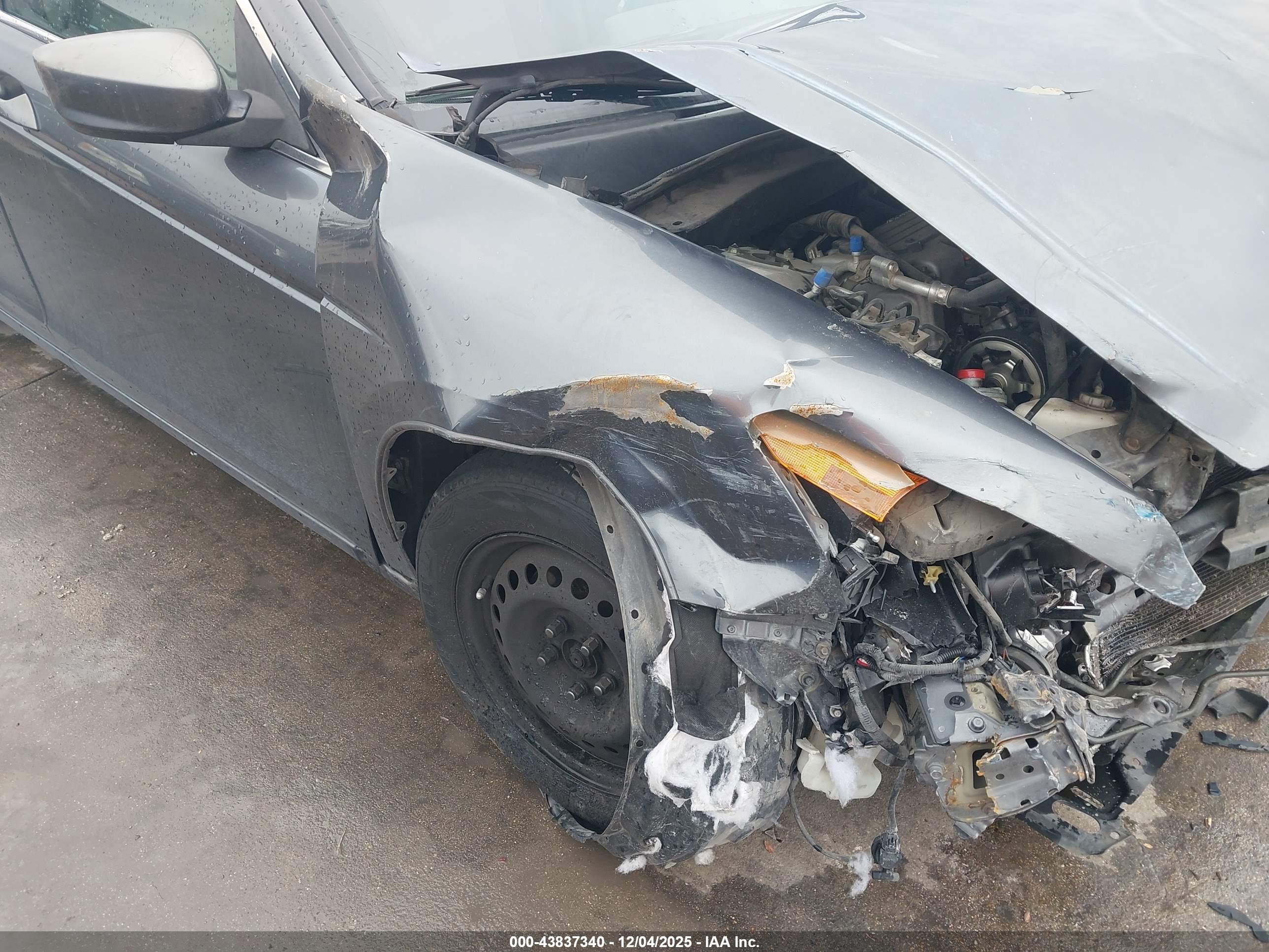 HONDA ACCORD image 6
