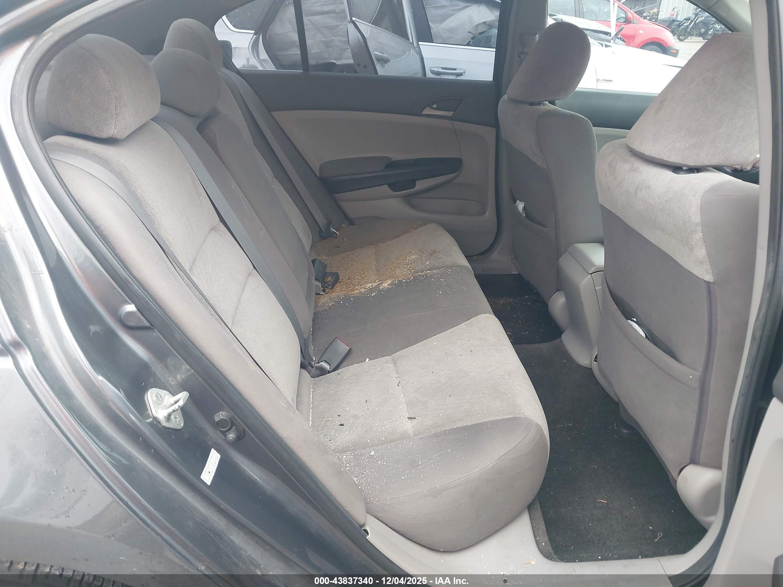 HONDA ACCORD image 8