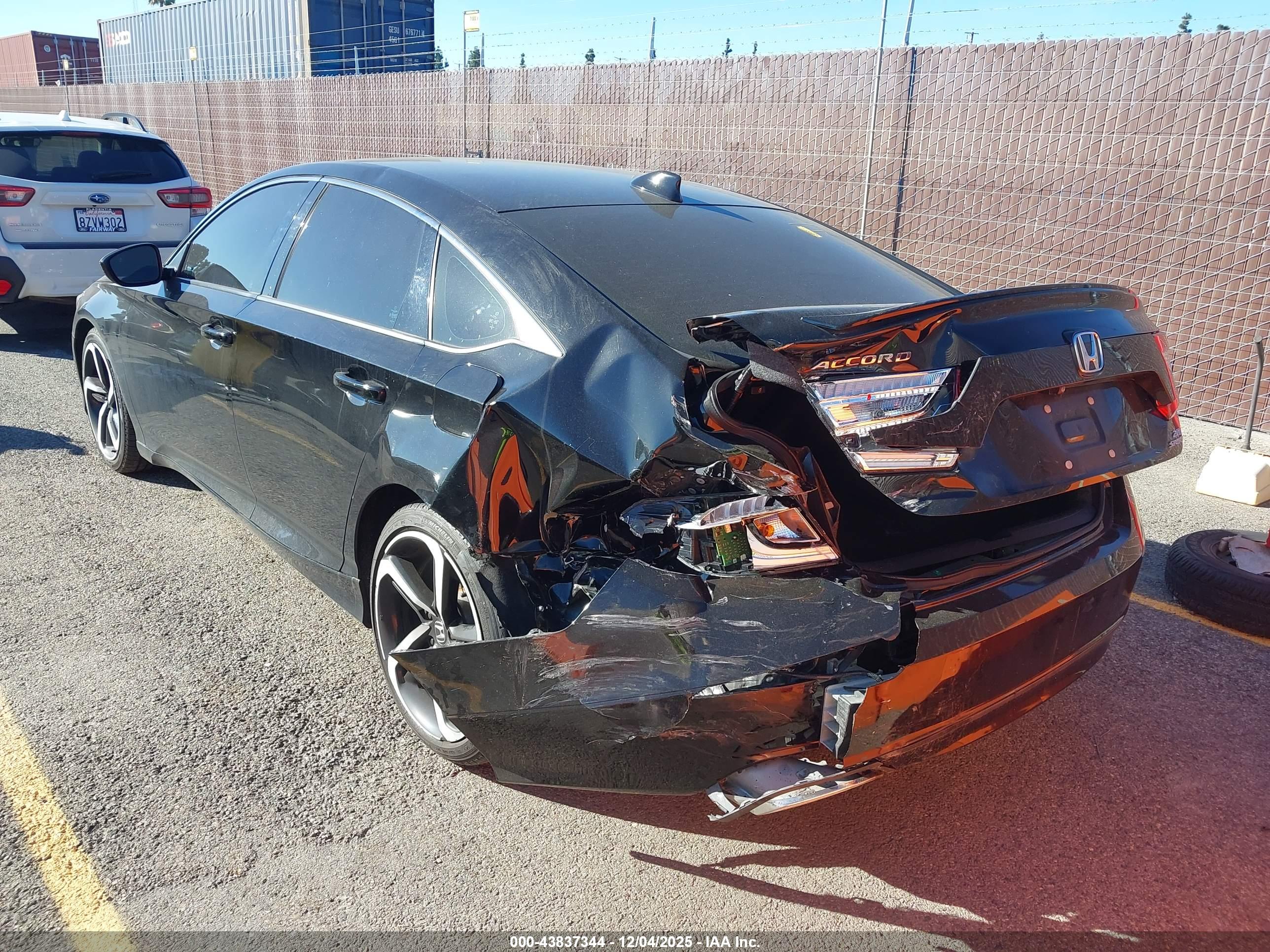 HONDA ACCORD image 6