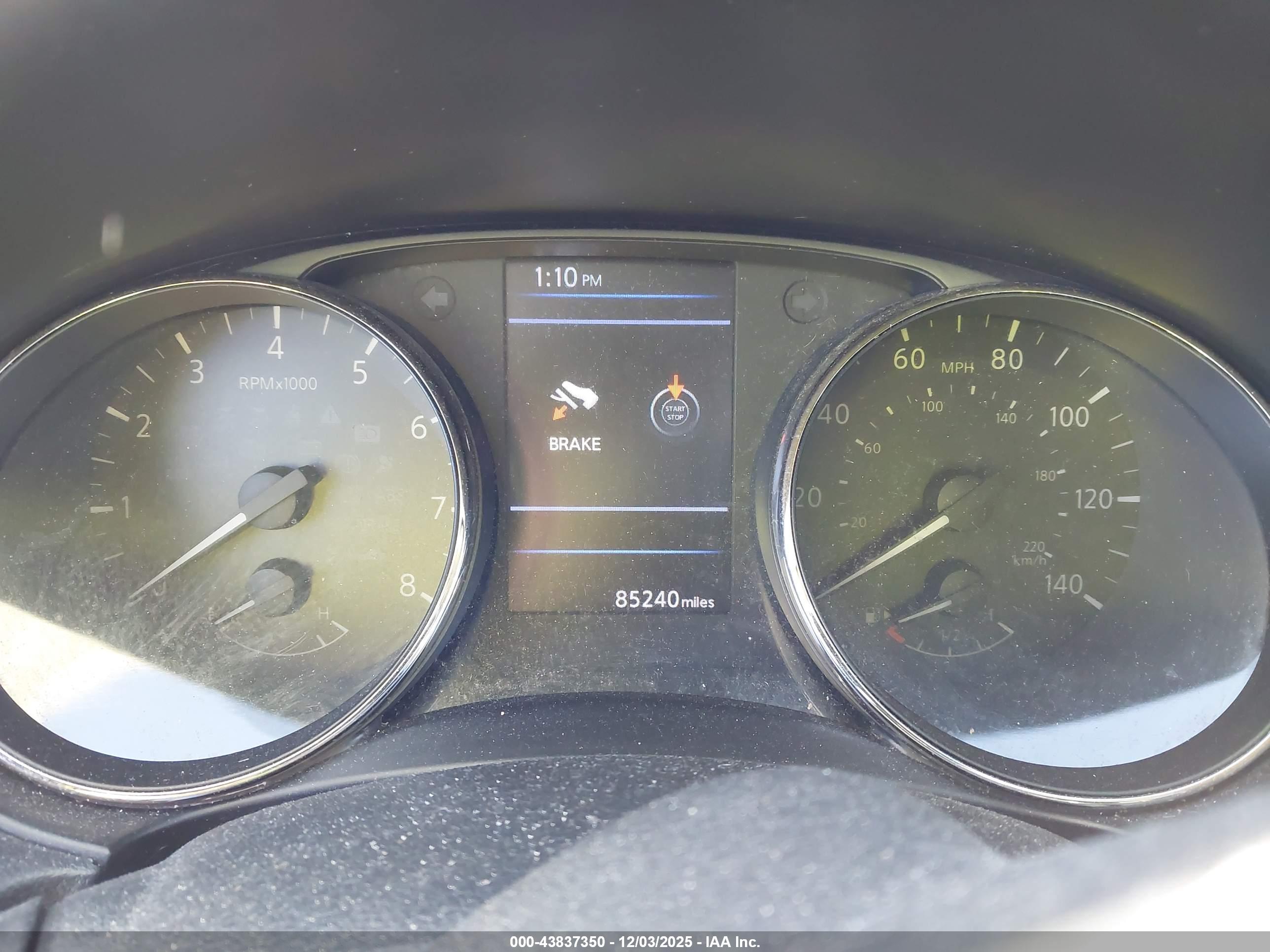 NISSAN ROGUE image 7