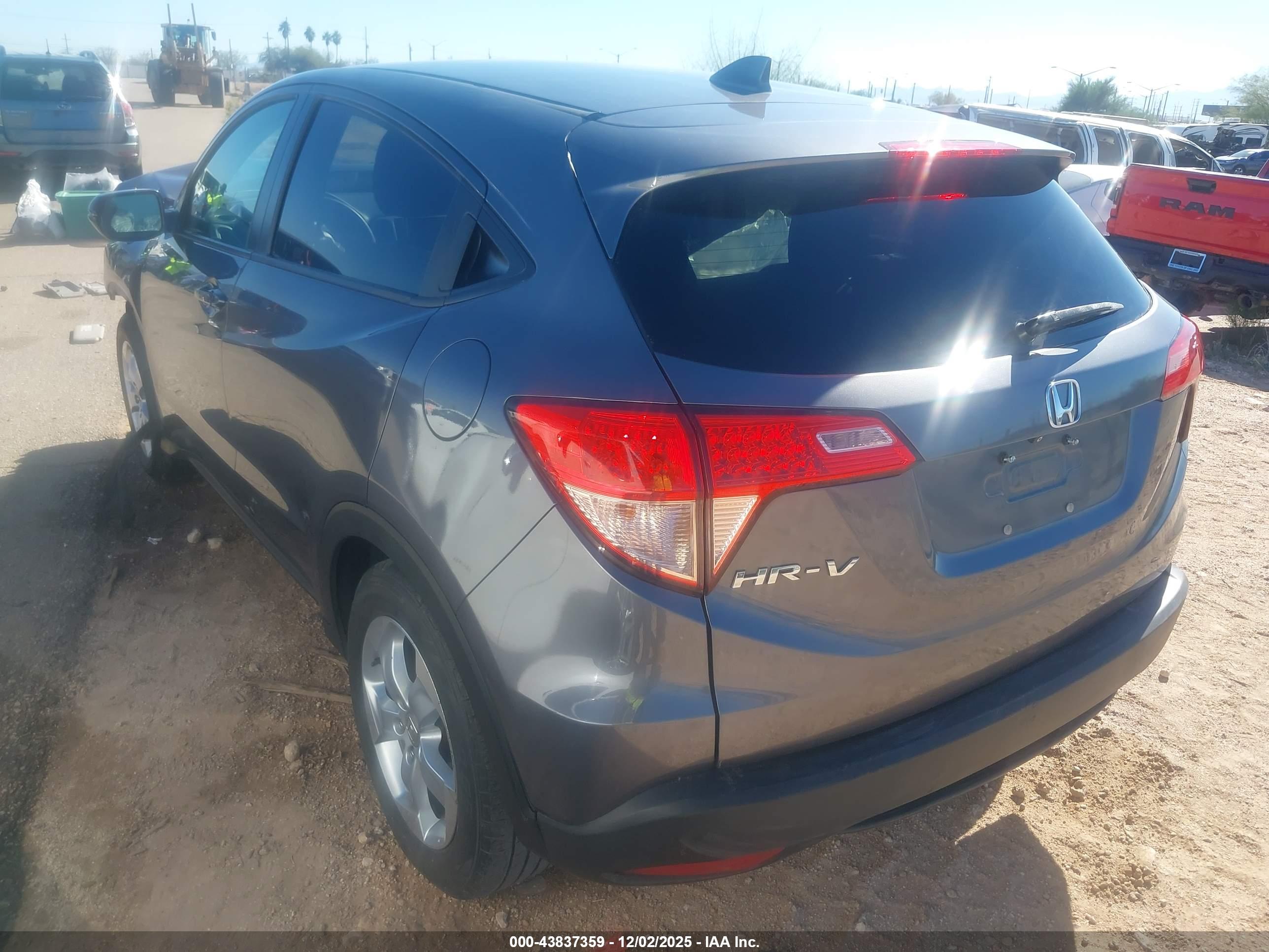 HONDA HR-V image 3