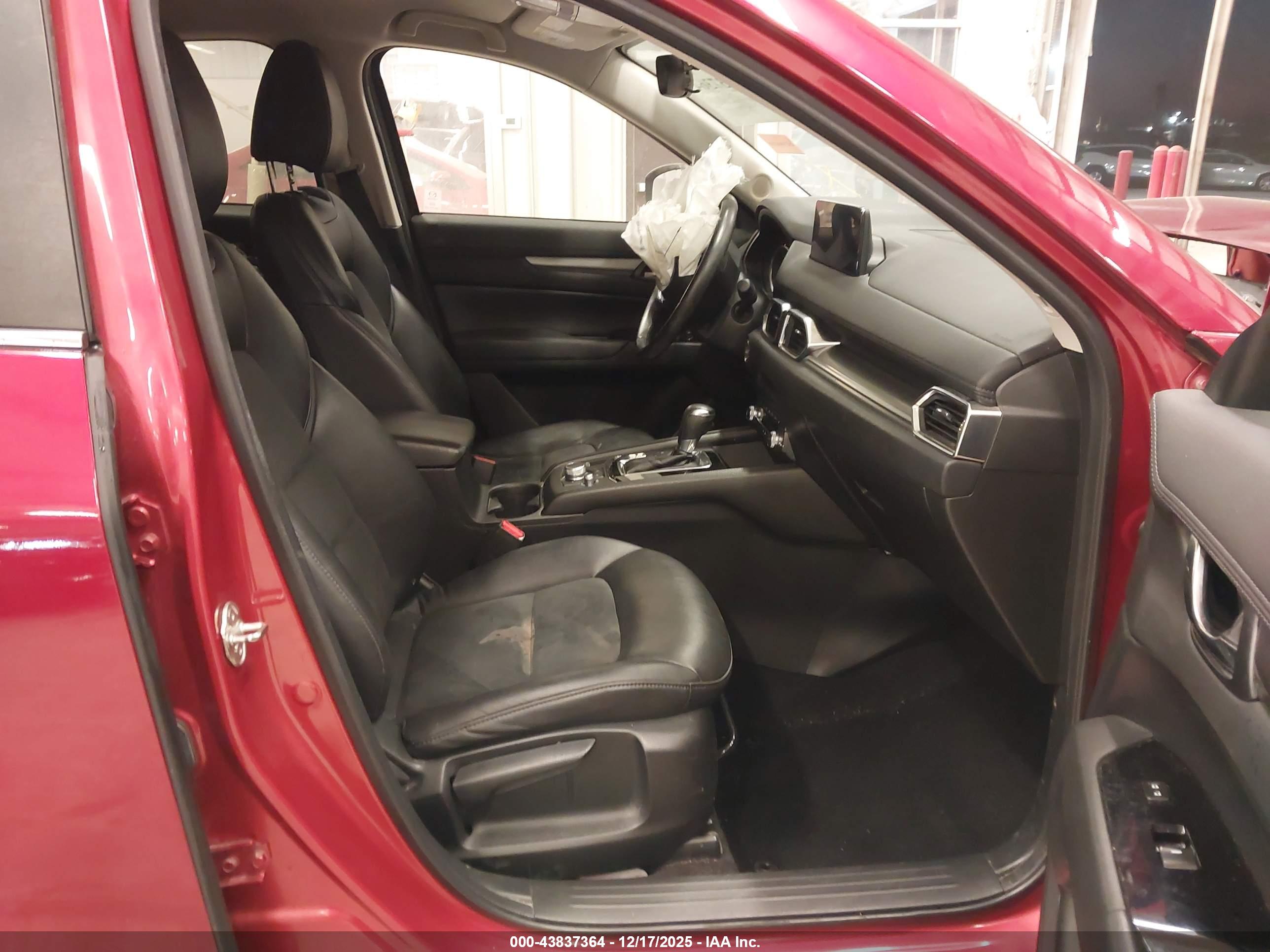 MAZDA CX-5 image 5