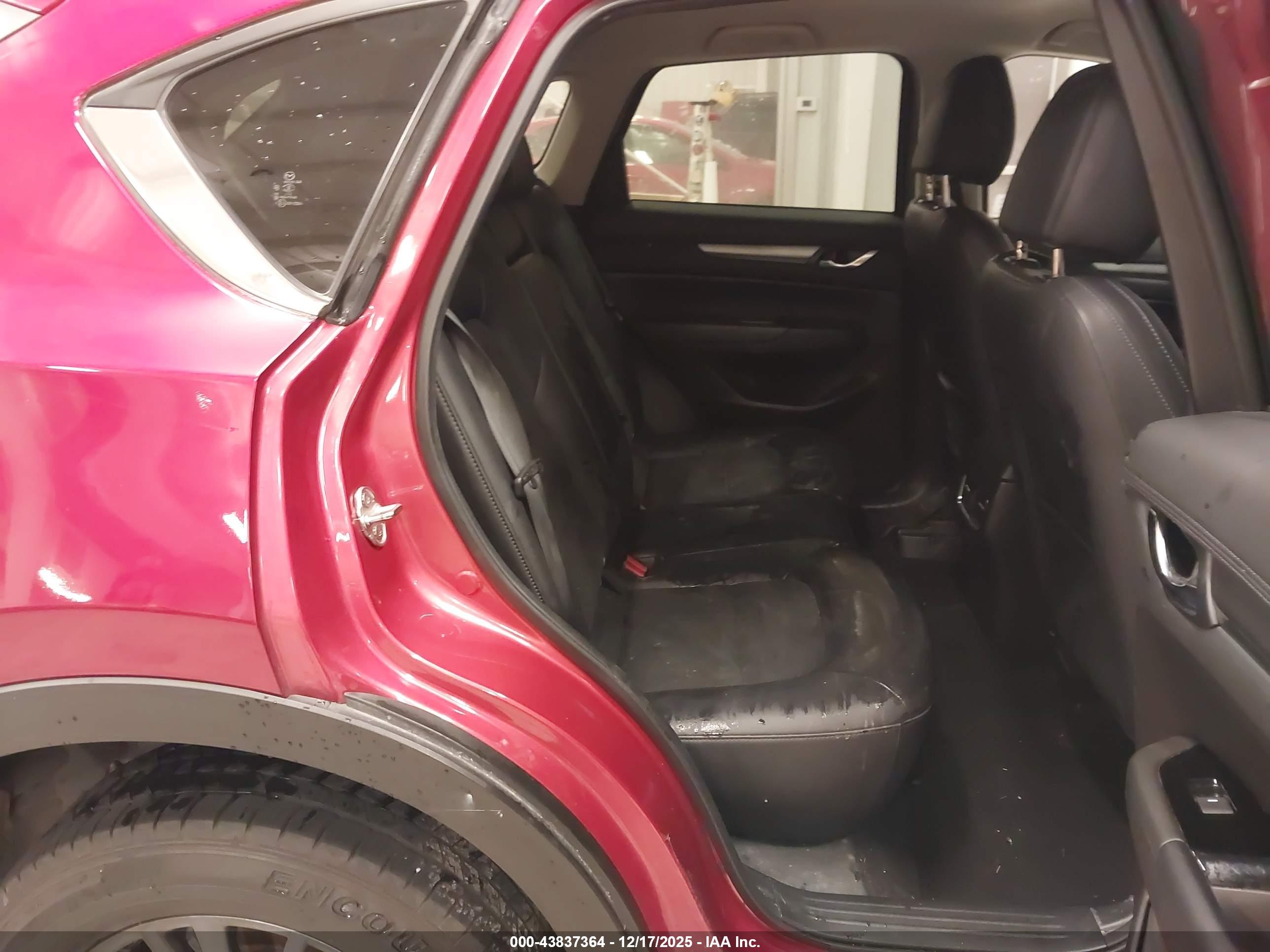 MAZDA CX-5 image 8