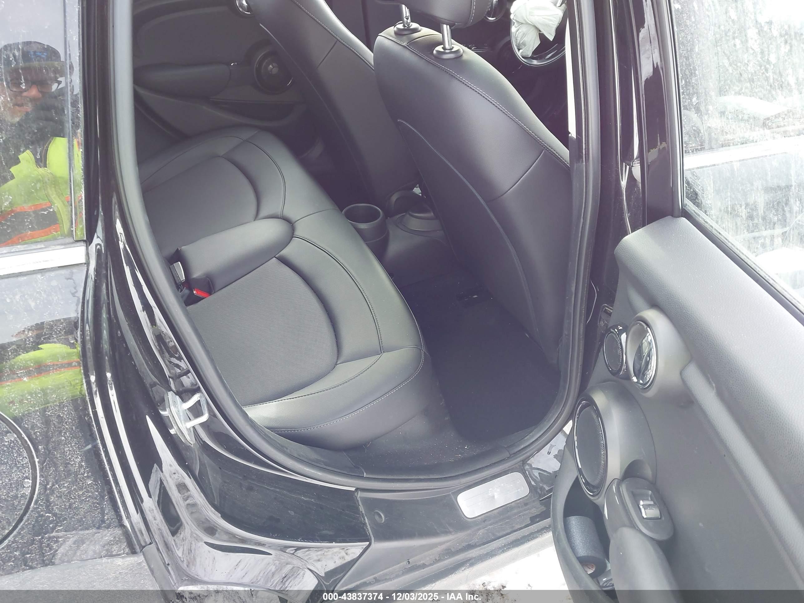 MINI HARDTOP image 8