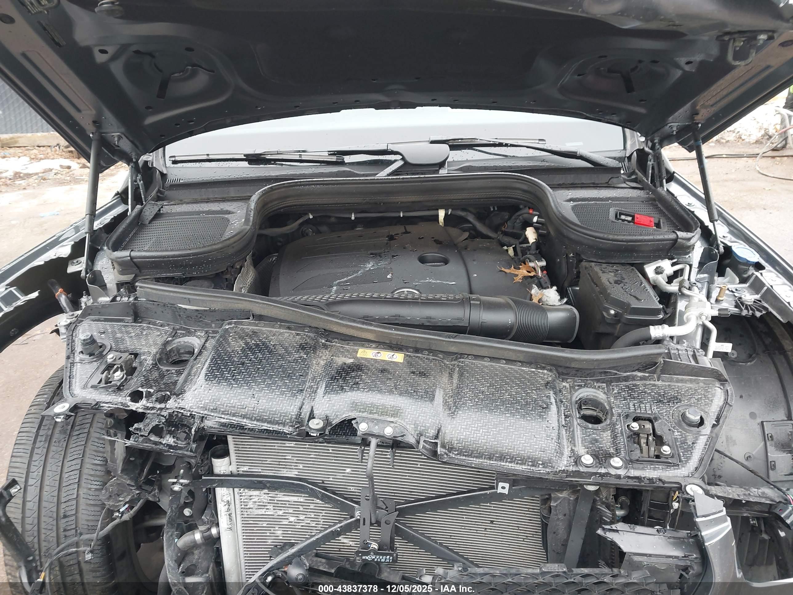 MERCEDES-BENZ GLE image 10
