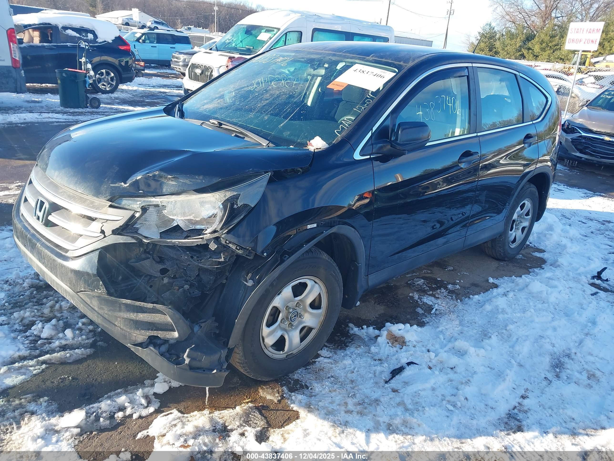 HONDA CR-V image 2