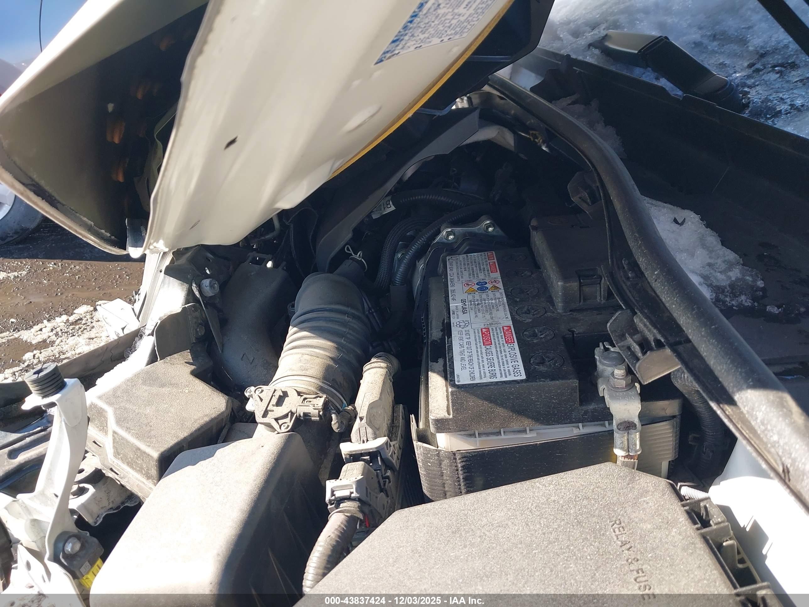 TOYOTA C-HR image 10
