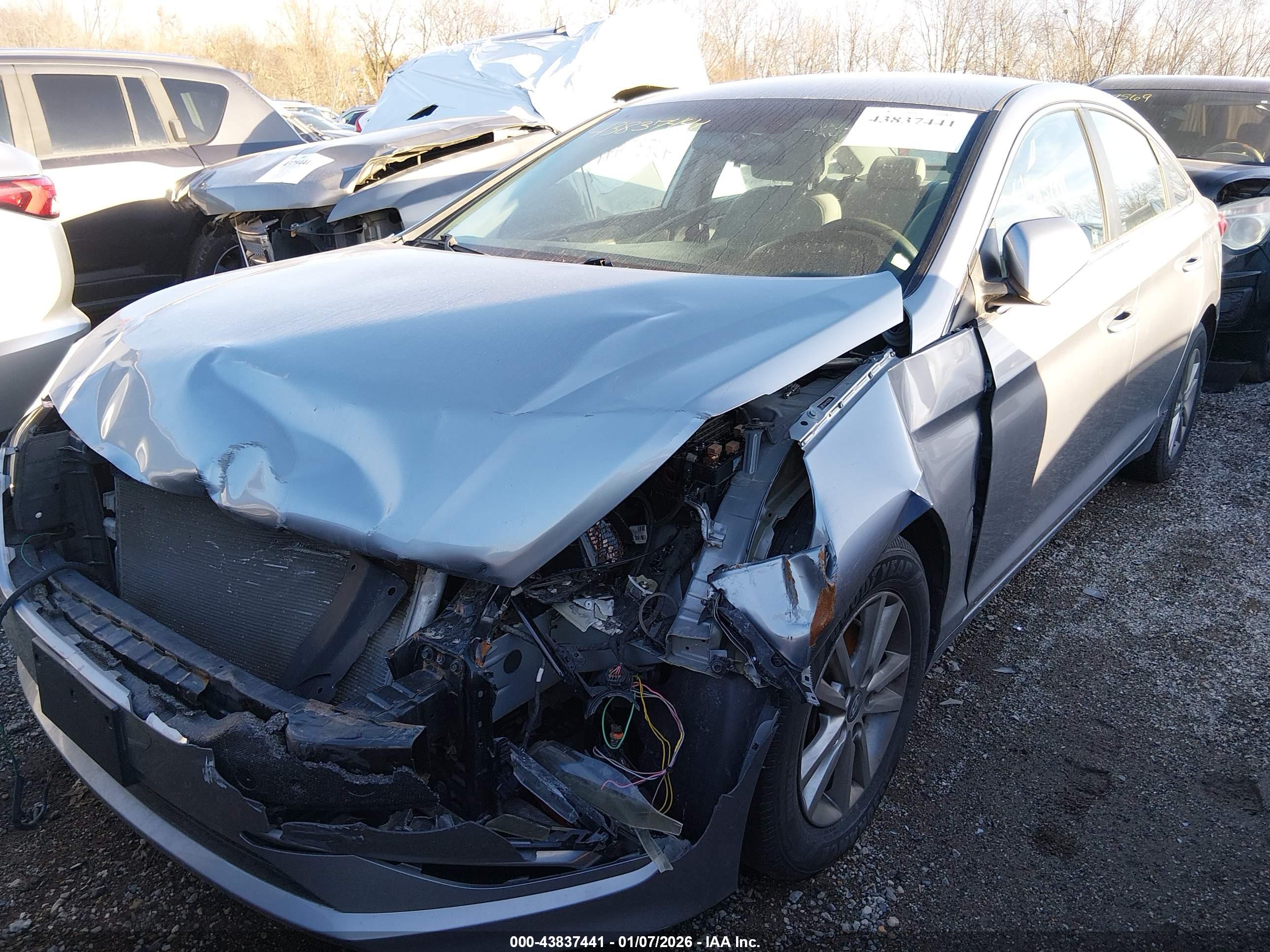 HYUNDAI SONATA image 6
