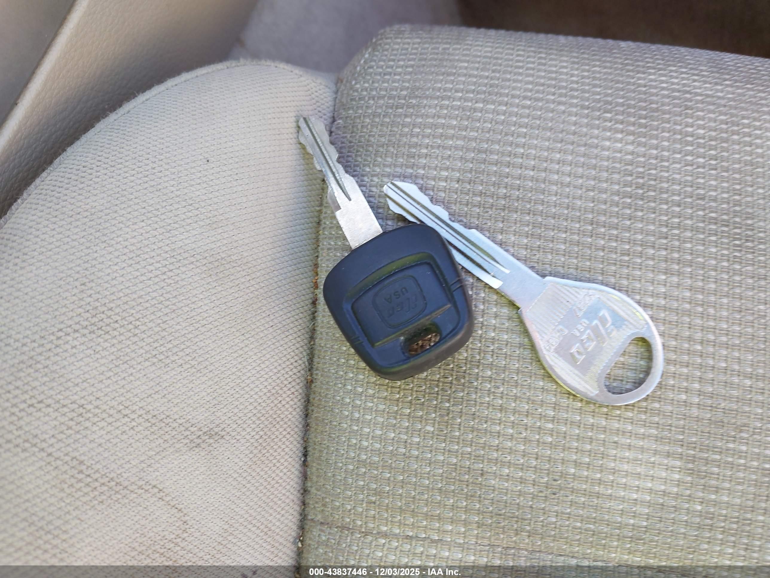 SUBARU OUTBACK image 11
